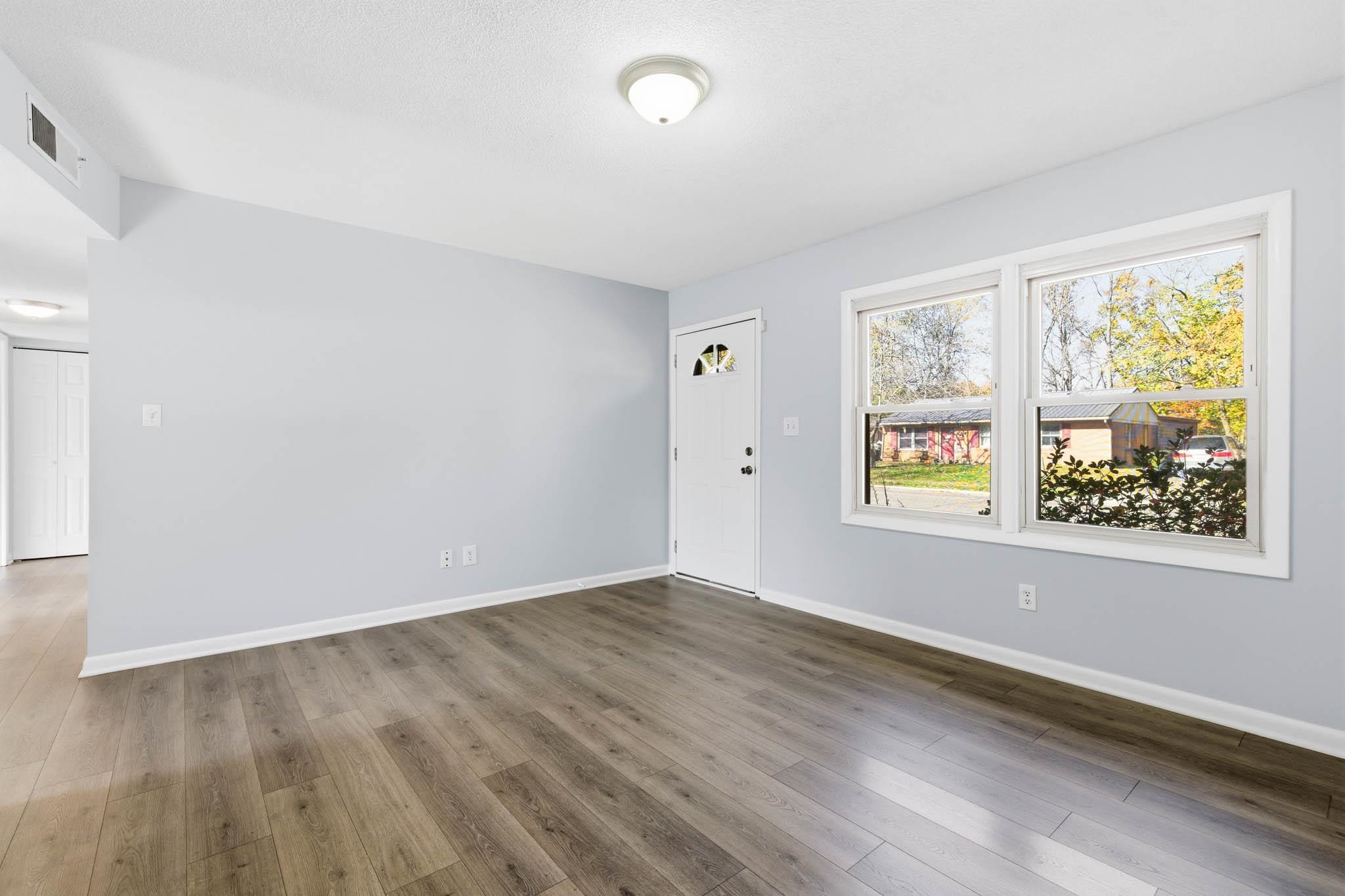 2826 Yosemite Dr, Owensboro, Kentucky 42301, 3 Bedrooms Bedrooms, ,1 BathroomBathrooms,Single Family Residence,For Sale,Yosemite Dr,93550