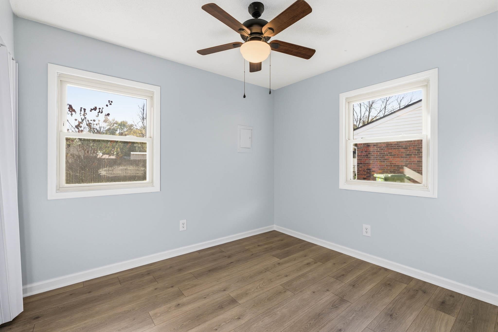 2826 Yosemite Dr, Owensboro, Kentucky 42301, 3 Bedrooms Bedrooms, ,1 BathroomBathrooms,Single Family Residence,For Sale,Yosemite Dr,93550