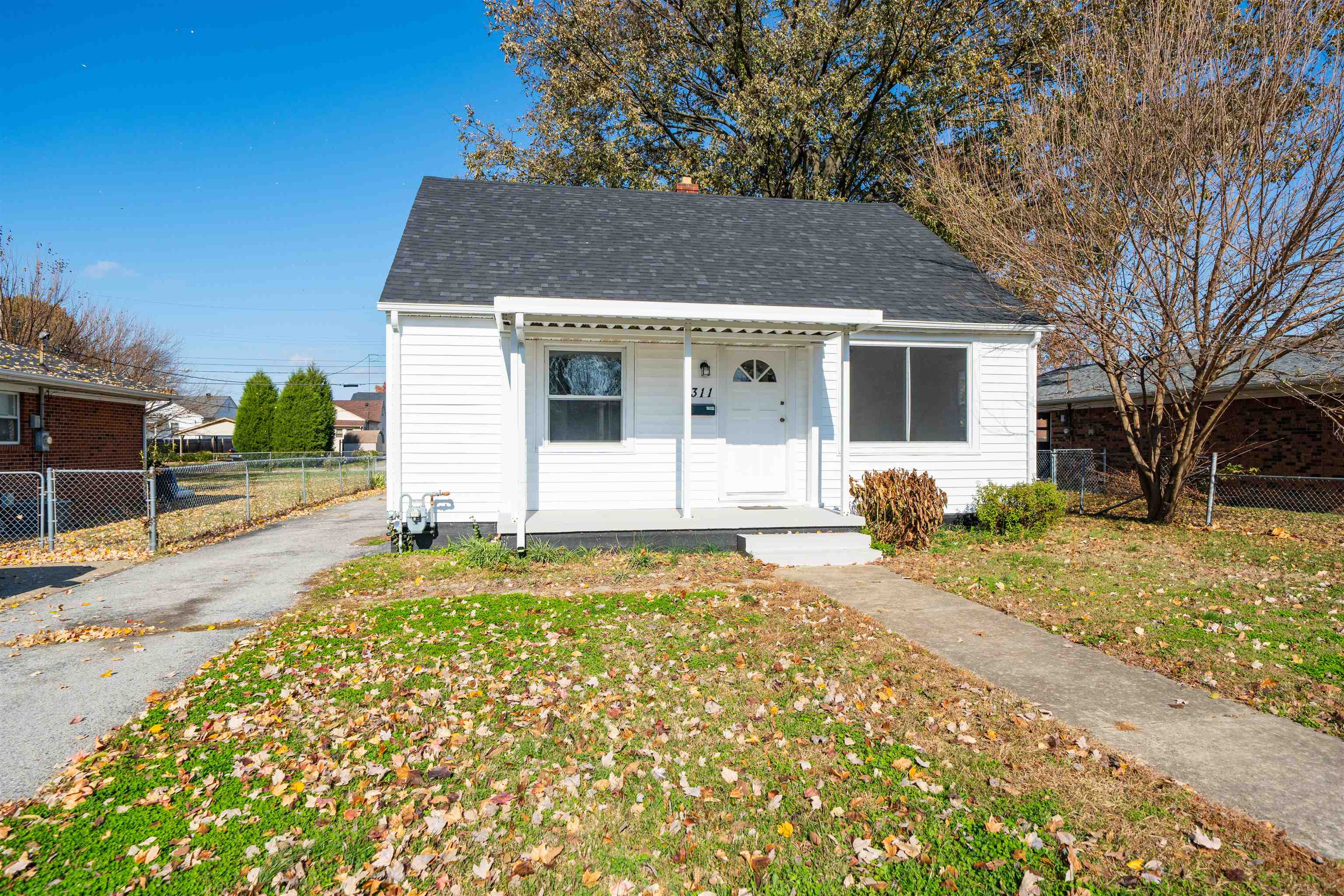 311 22nd Street, Owensboro, Kentucky 42303, 3 Bedrooms Bedrooms, ,2 BathroomsBathrooms,Single Family Residence,For Sale,22nd Street,93551