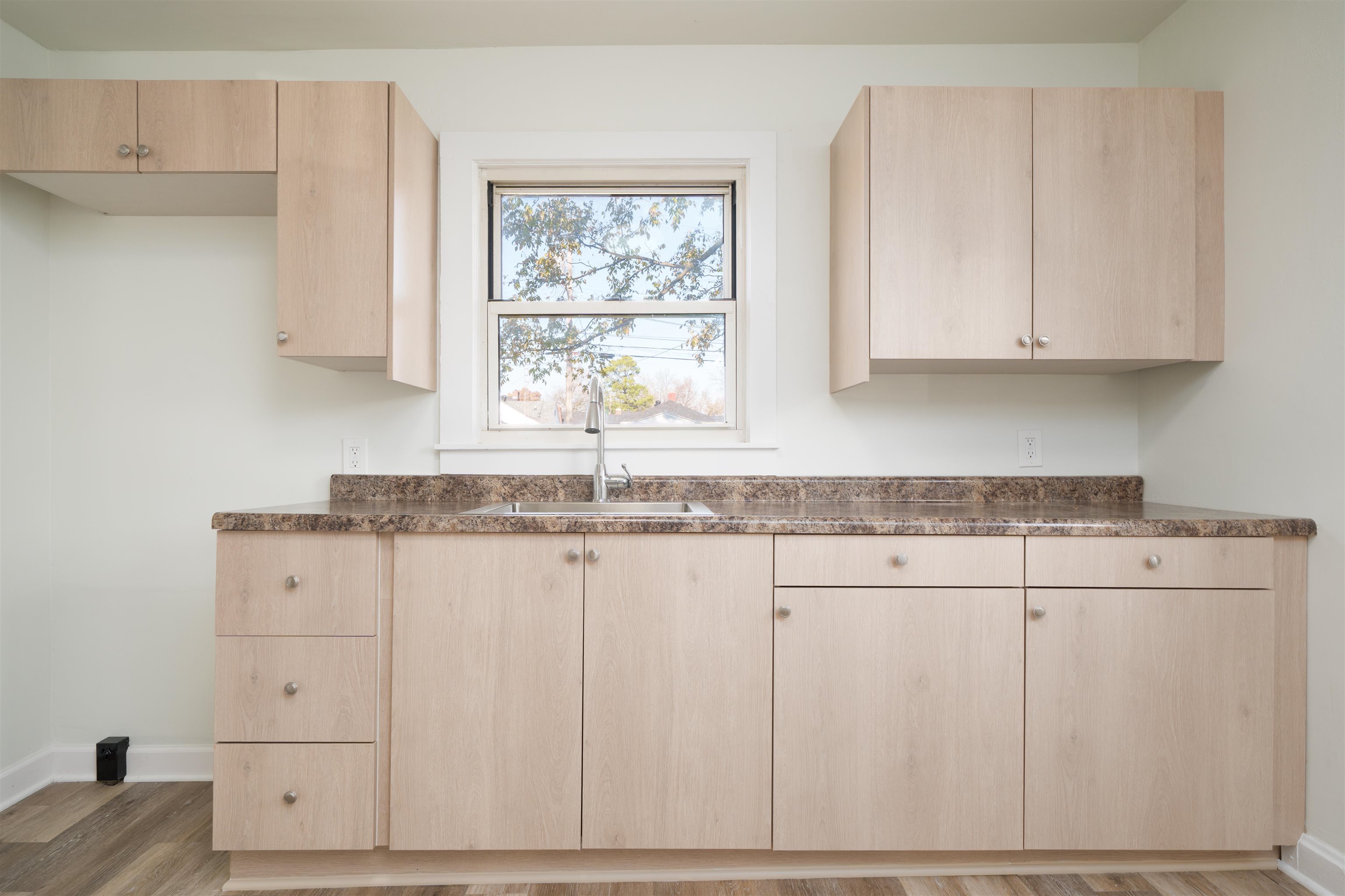 311 22nd Street, Owensboro, Kentucky 42303, 3 Bedrooms Bedrooms, ,2 BathroomsBathrooms,Single Family Residence,For Sale,22nd Street,93551