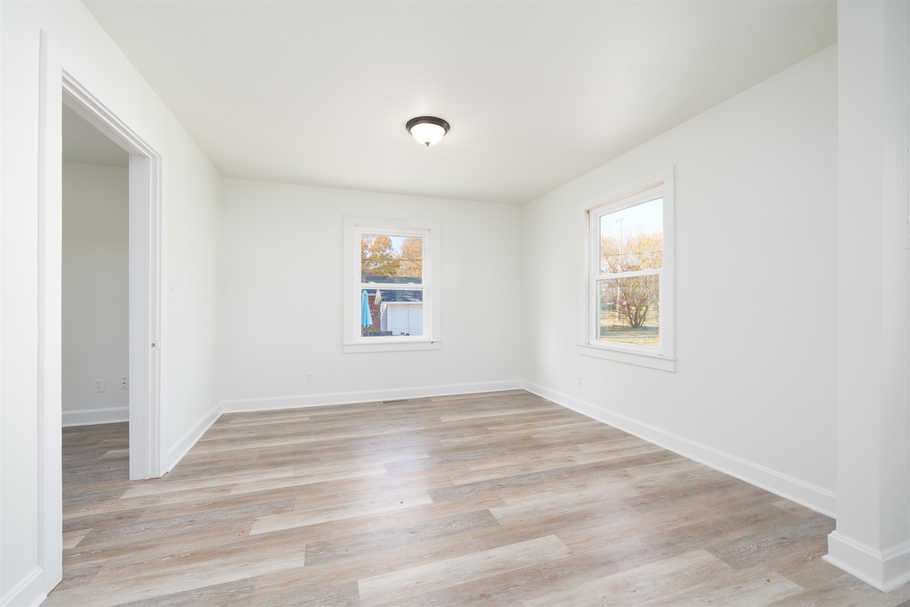 311 22nd Street, Owensboro, Kentucky 42303, 3 Bedrooms Bedrooms, ,2 BathroomsBathrooms,Single Family Residence,For Sale,22nd Street,93551