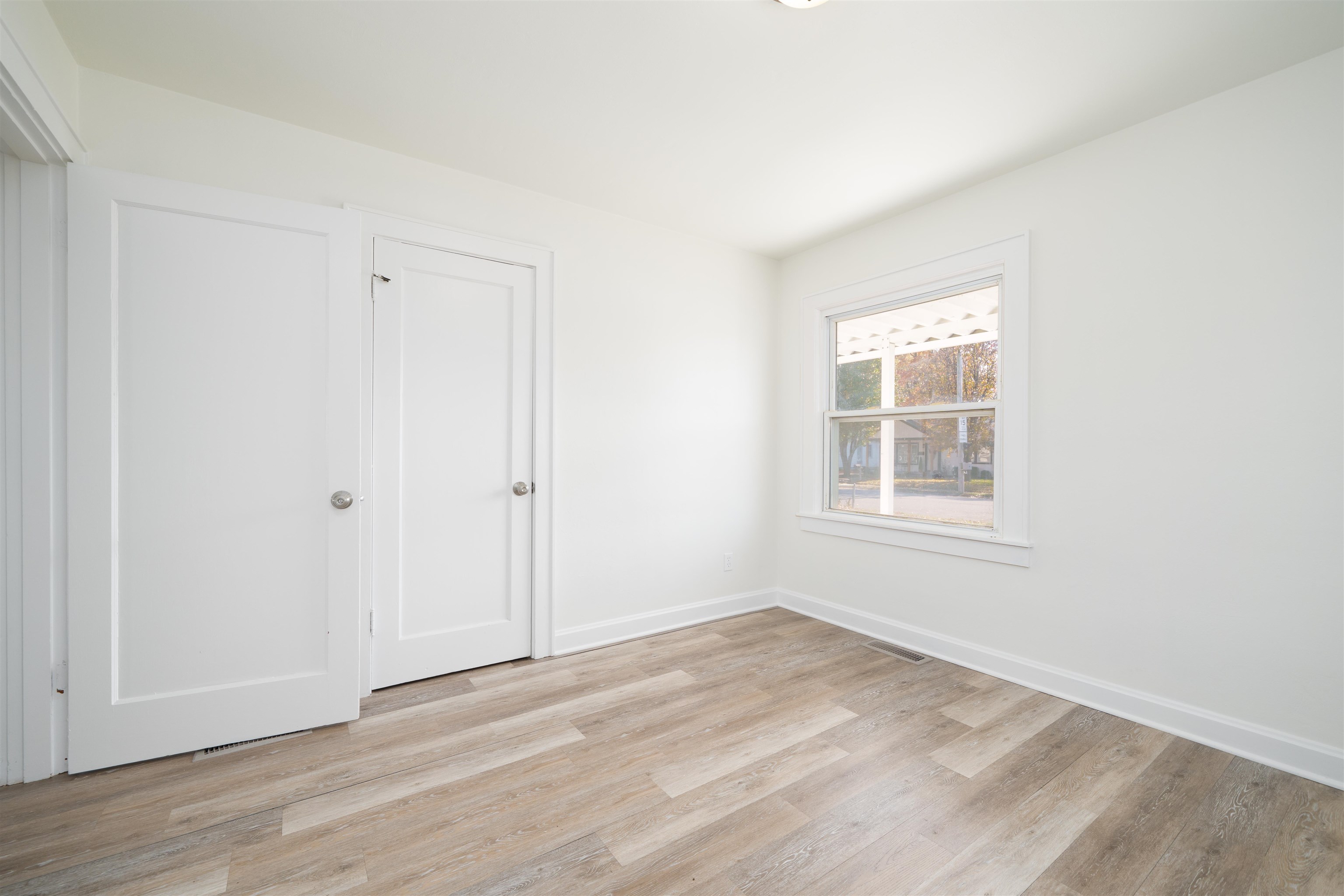 311 22nd Street, Owensboro, Kentucky 42303, 3 Bedrooms Bedrooms, ,2 BathroomsBathrooms,Single Family Residence,For Sale,22nd Street,93551