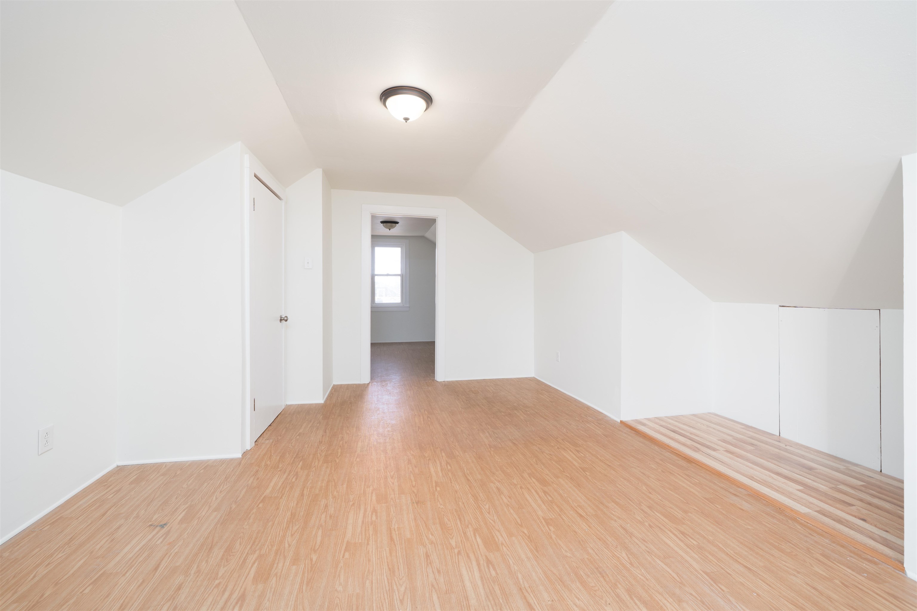 311 22nd Street, Owensboro, Kentucky 42303, 3 Bedrooms Bedrooms, ,2 BathroomsBathrooms,Single Family Residence,For Sale,22nd Street,93551