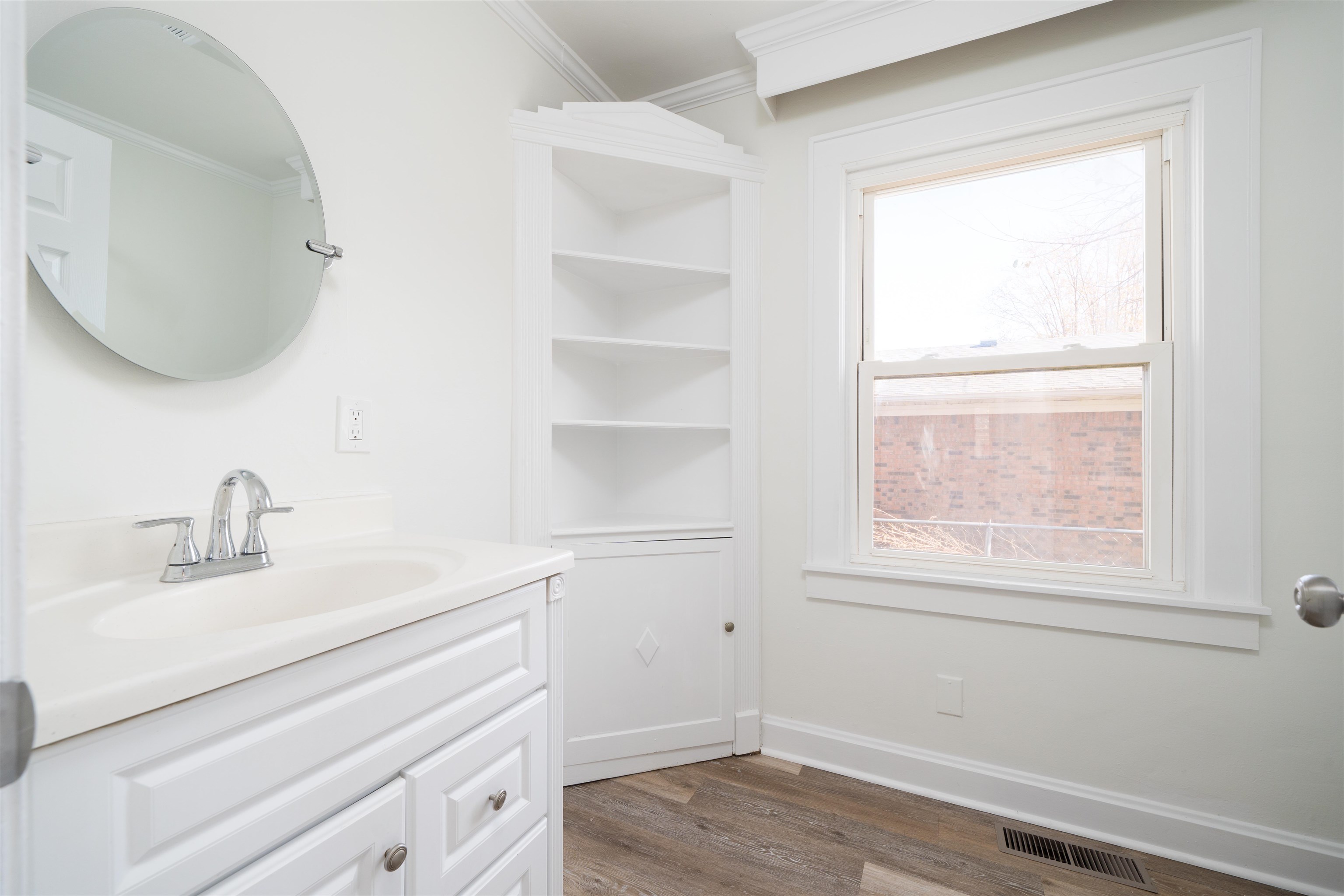 311 22nd Street, Owensboro, Kentucky 42303, 3 Bedrooms Bedrooms, ,2 BathroomsBathrooms,Single Family Residence,For Sale,22nd Street,93551