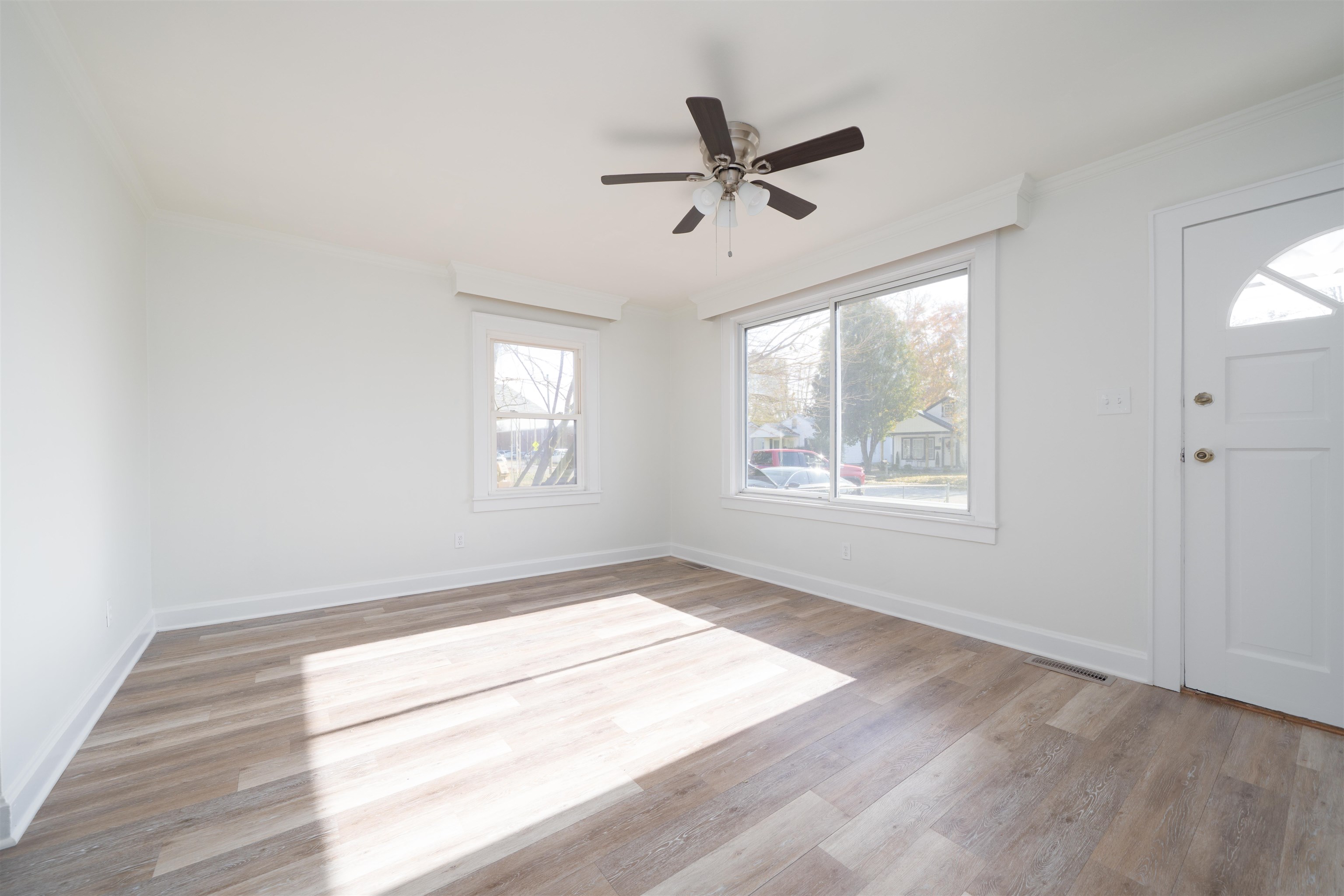 311 22nd Street, Owensboro, Kentucky 42303, 3 Bedrooms Bedrooms, ,2 BathroomsBathrooms,Single Family Residence,For Sale,22nd Street,93551