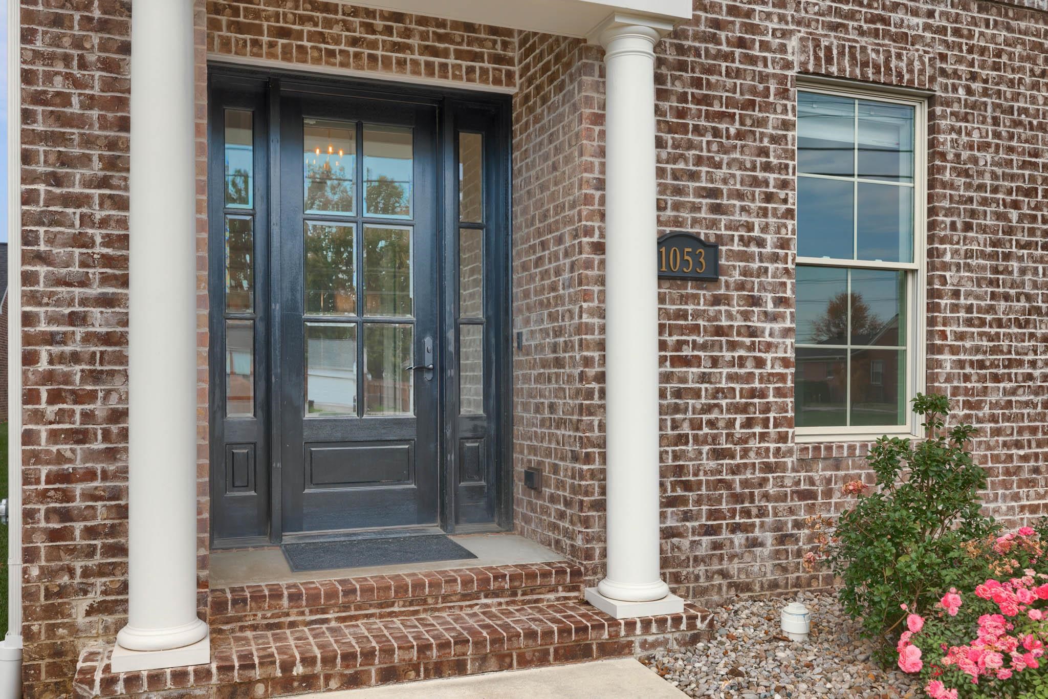 1053 Hill Ave, Owensboro, Kentucky 42301, 3 Bedrooms Bedrooms, ,2 BathroomsBathrooms,Single Family Residence,For Sale,Hill Ave,93552