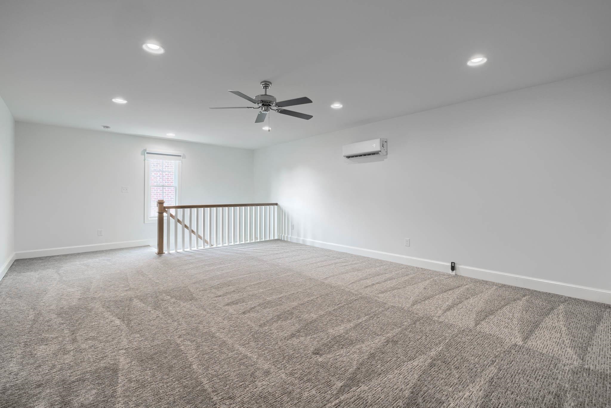 1053 Hill Ave, Owensboro, Kentucky 42301, 3 Bedrooms Bedrooms, ,2 BathroomsBathrooms,Single Family Residence,For Sale,Hill Ave,93552