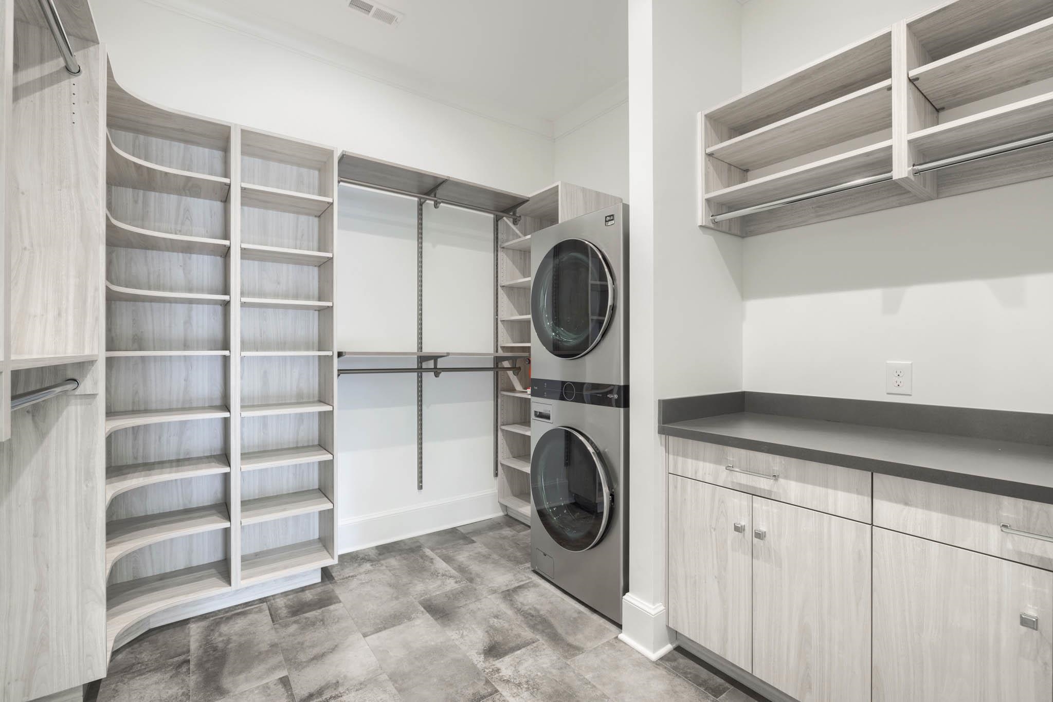 1053 Hill Ave, Owensboro, Kentucky 42301, 3 Bedrooms Bedrooms, ,2 BathroomsBathrooms,Condominium,For Sale,Hill Ave,93553