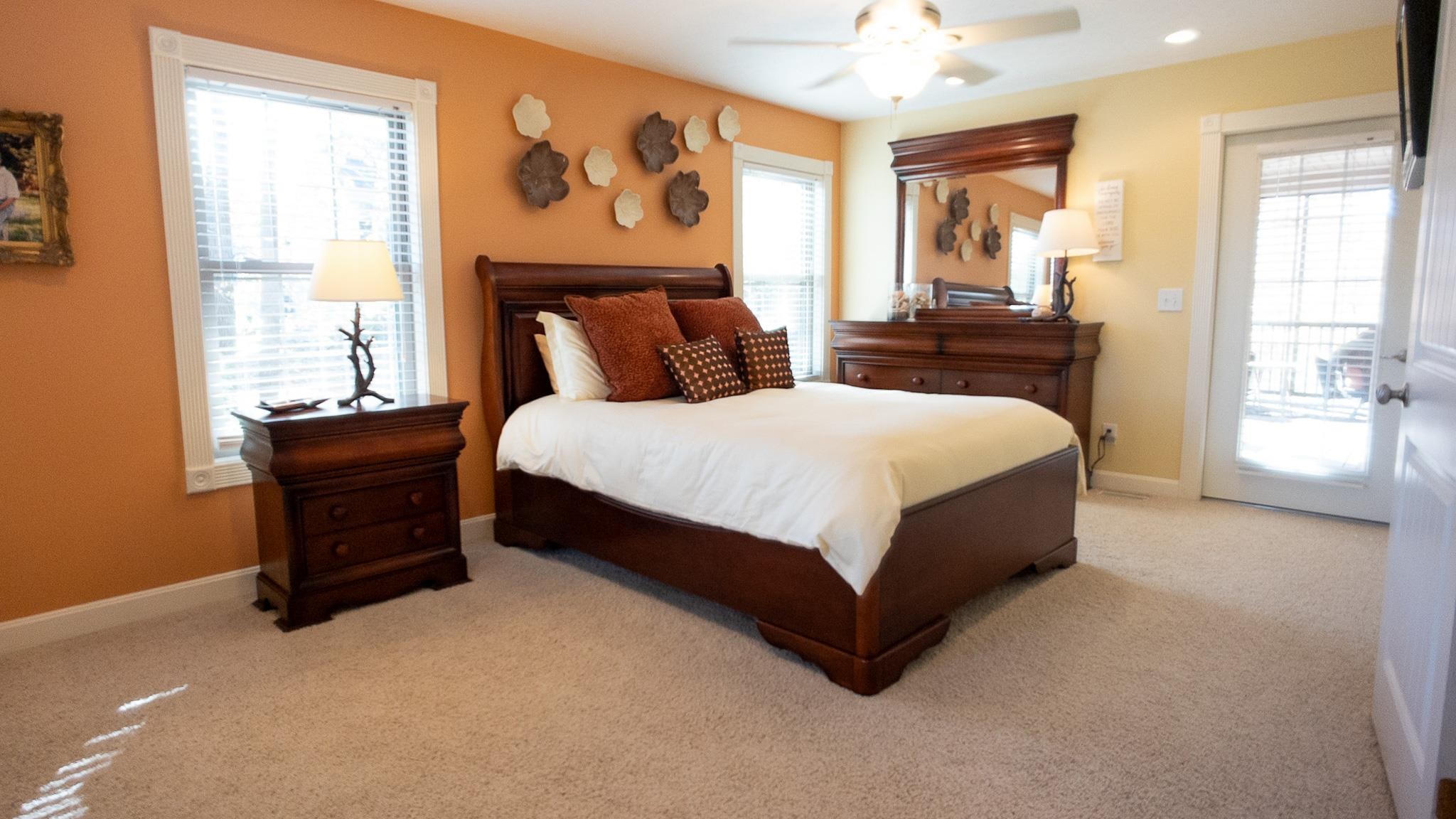 800 Patriots Landing Ln., Falls of Rough, Kentucky 40119-7560, 4 Bedrooms Bedrooms, ,4 BathroomsBathrooms,Single Family Residence,For Sale,Patriots Landing Ln.,93554