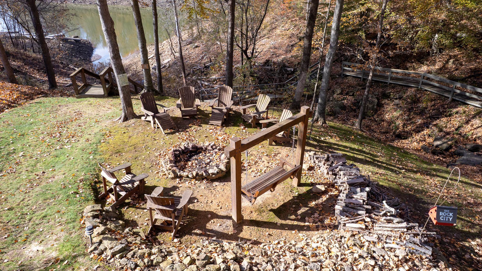 800 Patriots Landing Ln., Falls of Rough, Kentucky 40119-7560, 4 Bedrooms Bedrooms, ,4 BathroomsBathrooms,Single Family Residence,For Sale,Patriots Landing Ln.,93554