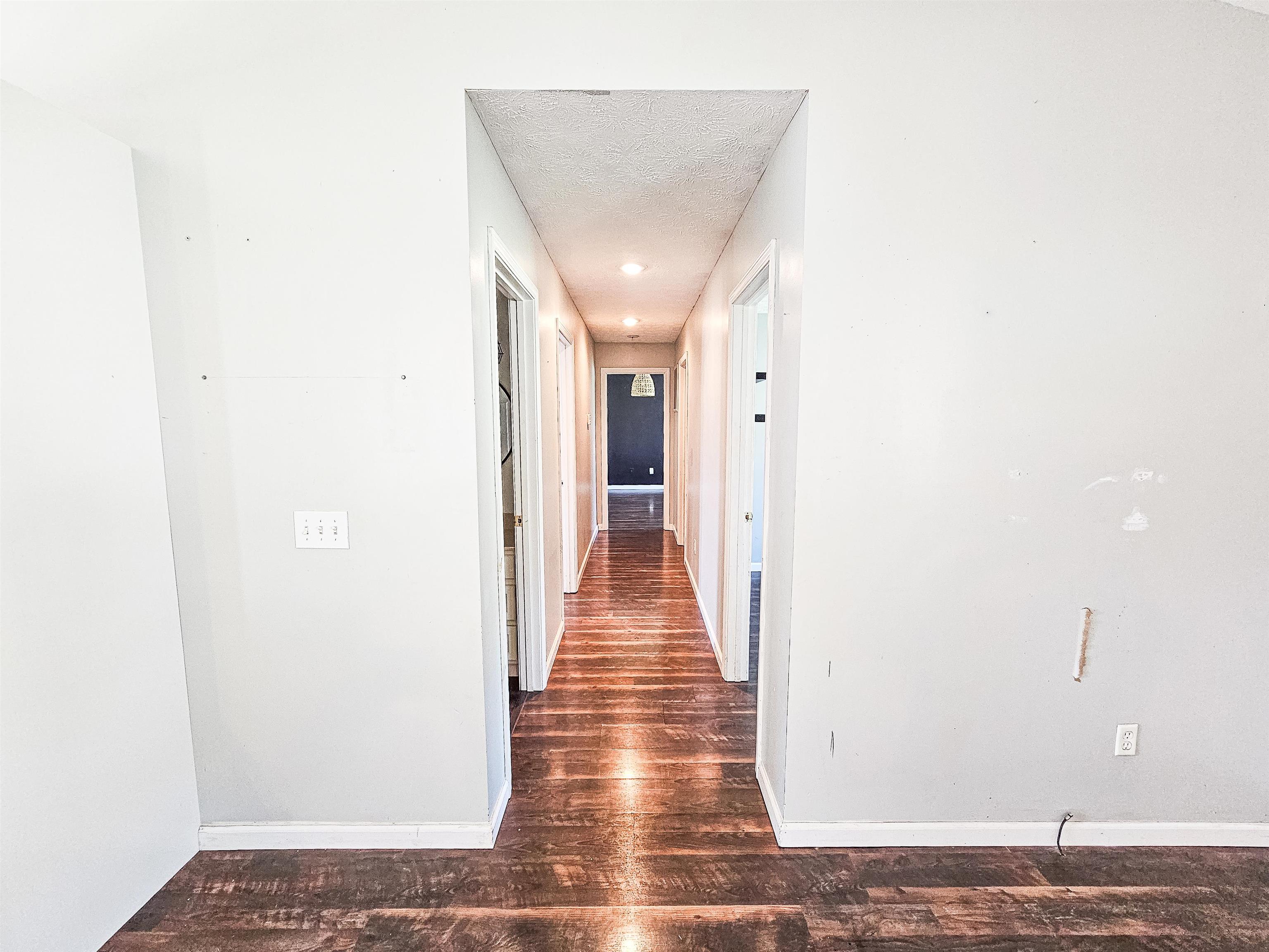 221 Matilda Lane, Hartford, Kentucky 42347, 4 Bedrooms Bedrooms, ,2 BathroomsBathrooms,Single Family Residence,For Sale,Matilda Lane,93556