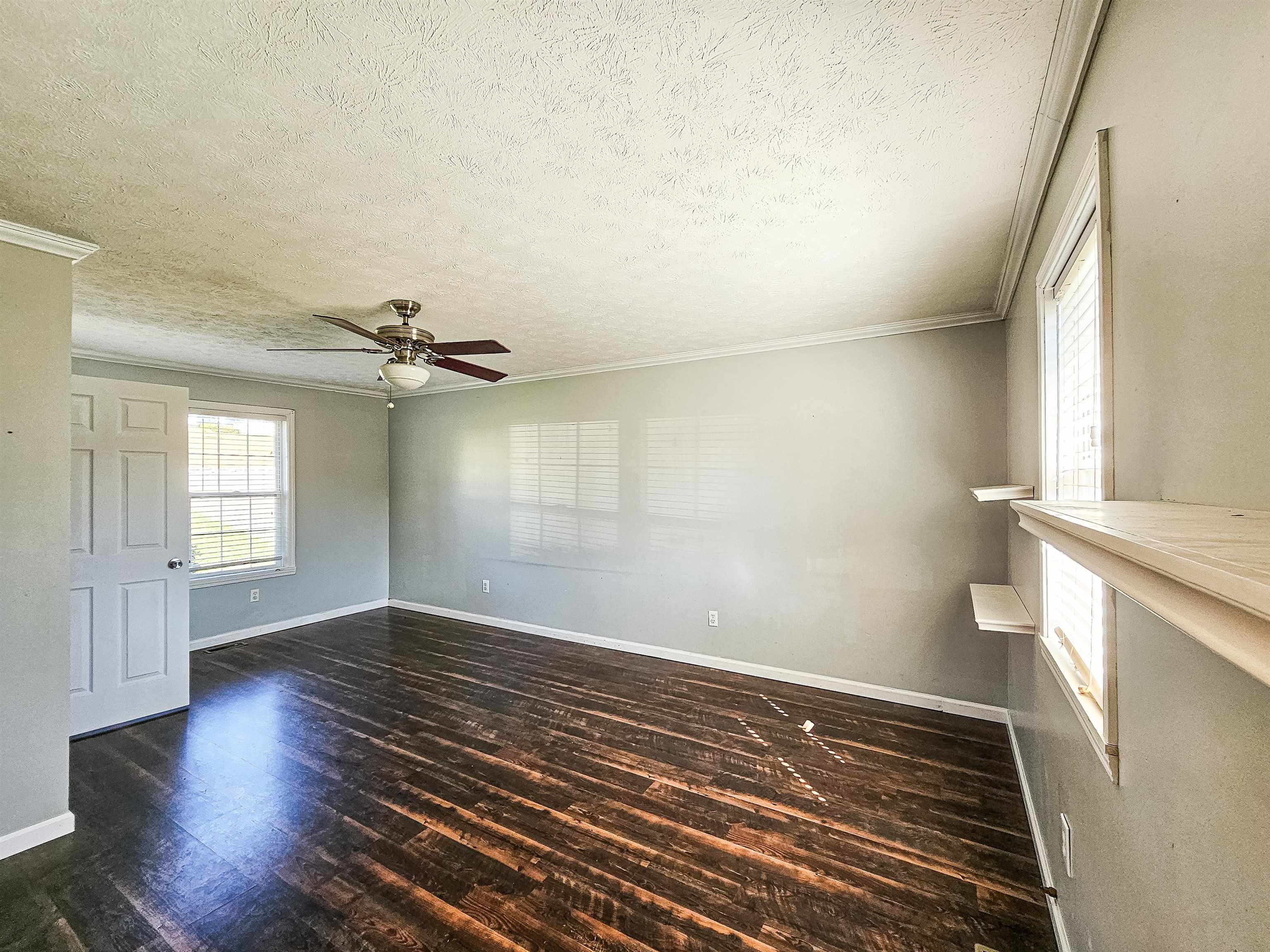 221 Matilda Lane, Hartford, Kentucky 42347, 4 Bedrooms Bedrooms, ,2 BathroomsBathrooms,Single Family Residence,For Sale,Matilda Lane,93556