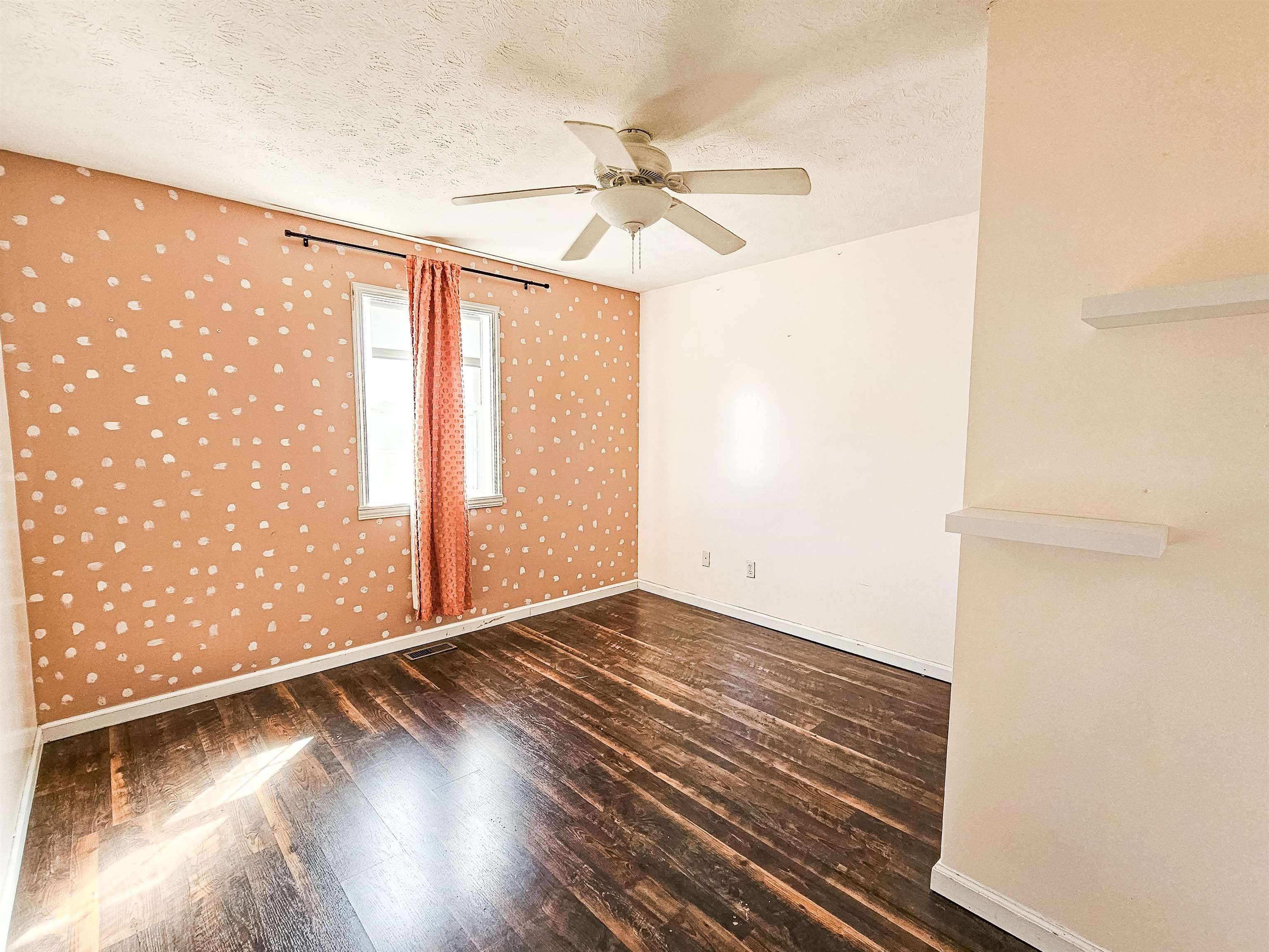 221 Matilda Lane, Hartford, Kentucky 42347, 4 Bedrooms Bedrooms, ,2 BathroomsBathrooms,Single Family Residence,For Sale,Matilda Lane,93556