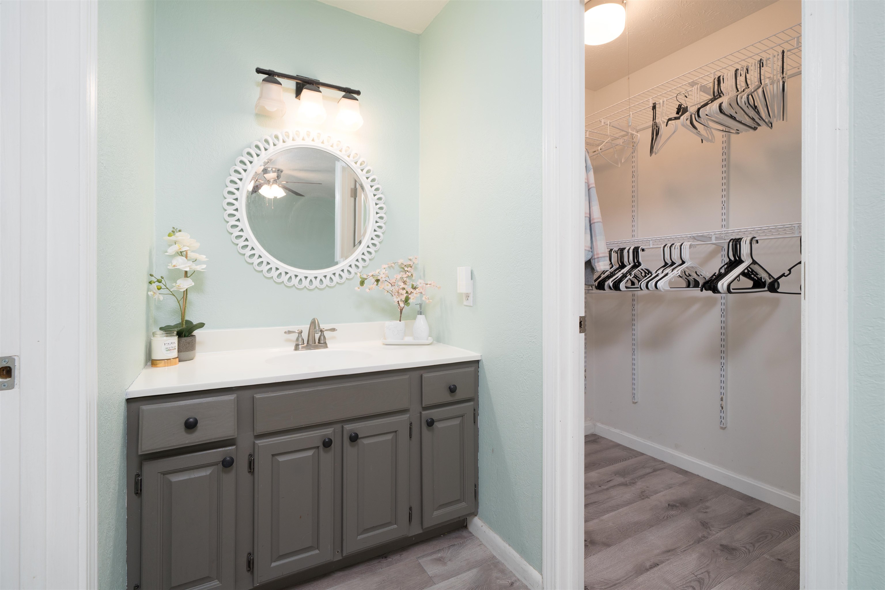 4713 Kings Mill Dr, Owensboro, Kentucky 42303, 3 Bedrooms Bedrooms, ,1 BathroomBathrooms,Single Family Residence,For Sale,Kings Mill Dr,93558