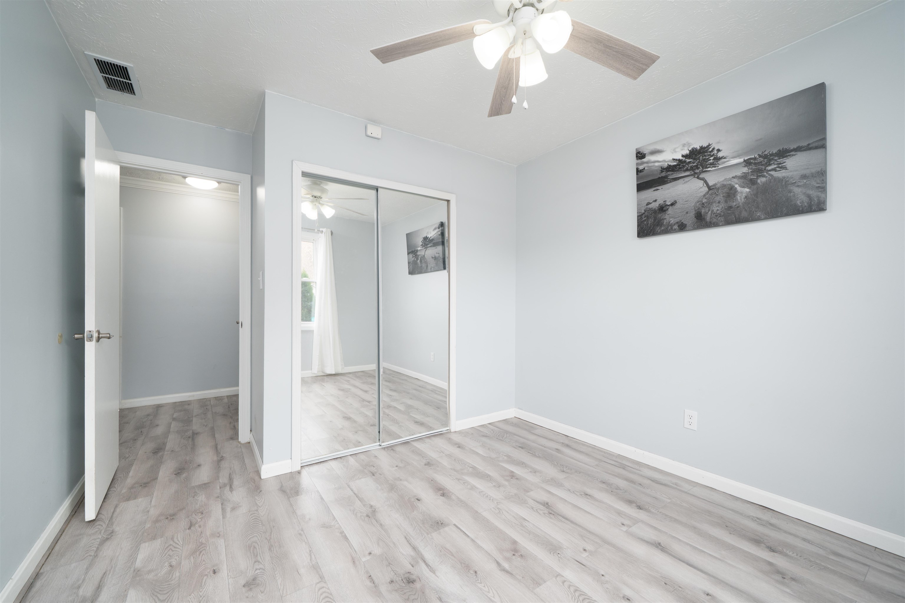 4713 Kings Mill Dr, Owensboro, Kentucky 42303, 3 Bedrooms Bedrooms, ,1 BathroomBathrooms,Single Family Residence,For Sale,Kings Mill Dr,93558