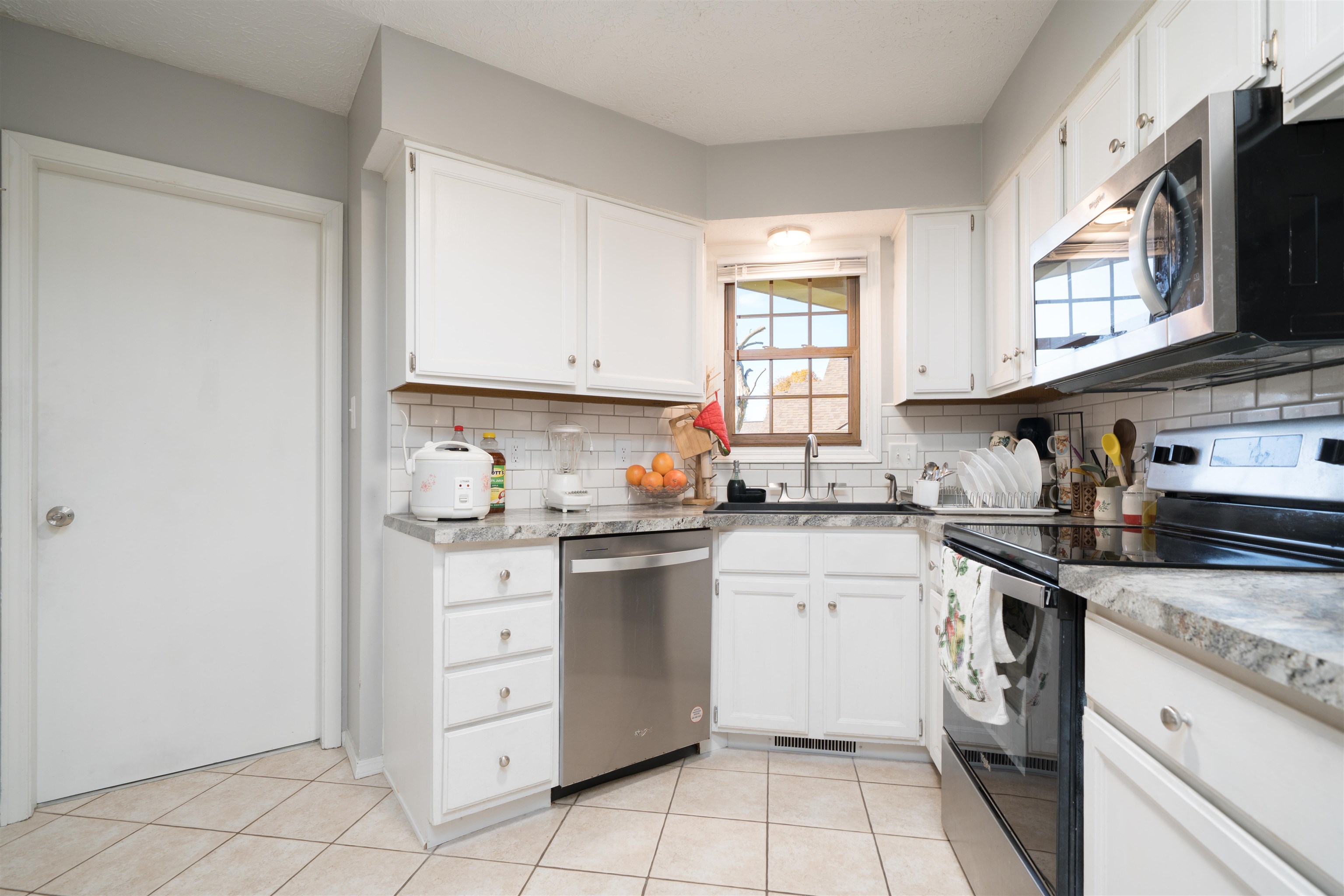 3517 Spokane Court, Owensboro, Kentucky 42303, 3 Bedrooms Bedrooms, ,2 BathroomsBathrooms,Single Family Residence,For Sale,Spokane Court,93561