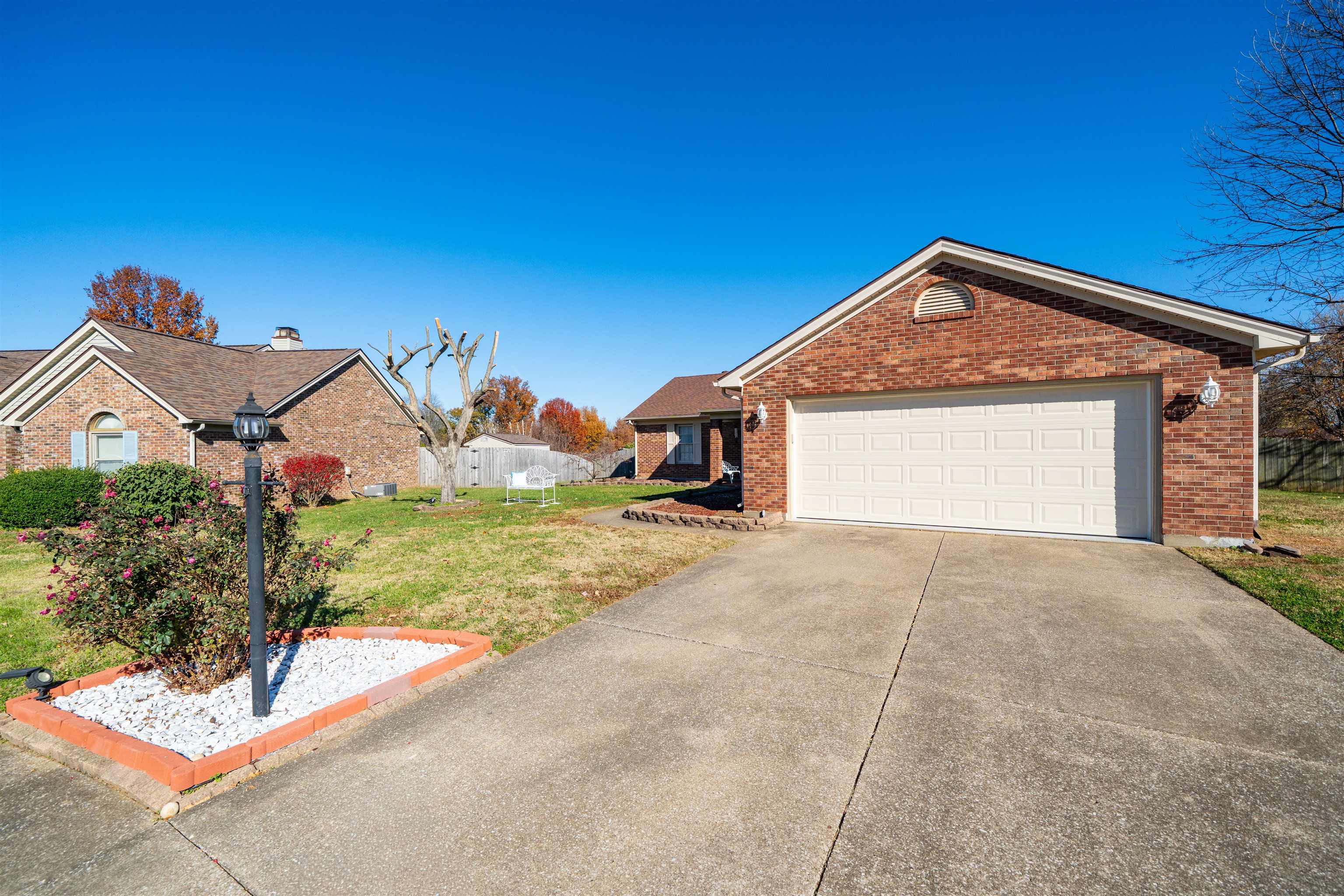 3517 Spokane Court, Owensboro, Kentucky 42303, 3 Bedrooms Bedrooms, ,2 BathroomsBathrooms,Single Family Residence,For Sale,Spokane Court,93561