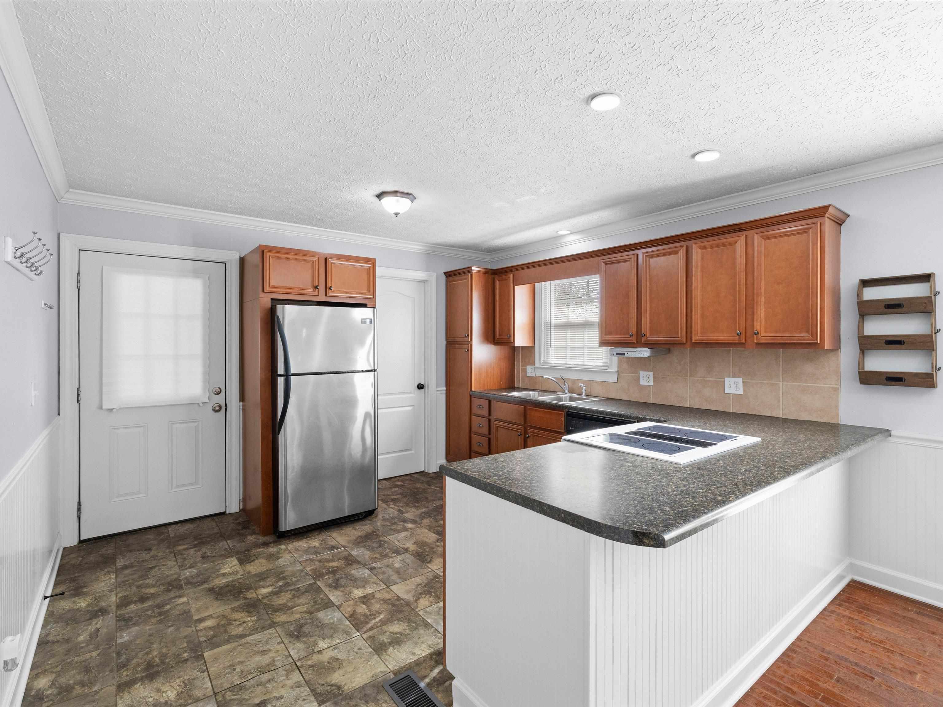 226 Reynolds Dr, Beechmont, Kentucky 42323, 3 Bedrooms Bedrooms, ,1 BathroomBathrooms,Single Family Residence,For Sale,Reynolds Dr,93563