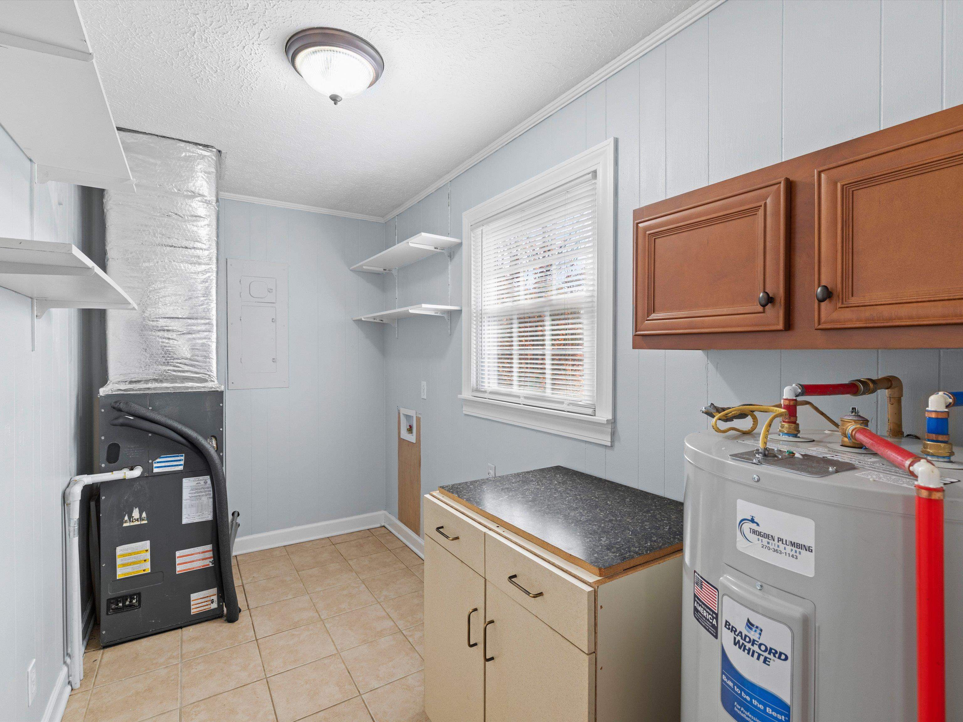 226 Reynolds Dr, Beechmont, Kentucky 42323, 3 Bedrooms Bedrooms, ,1 BathroomBathrooms,Single Family Residence,For Sale,Reynolds Dr,93563