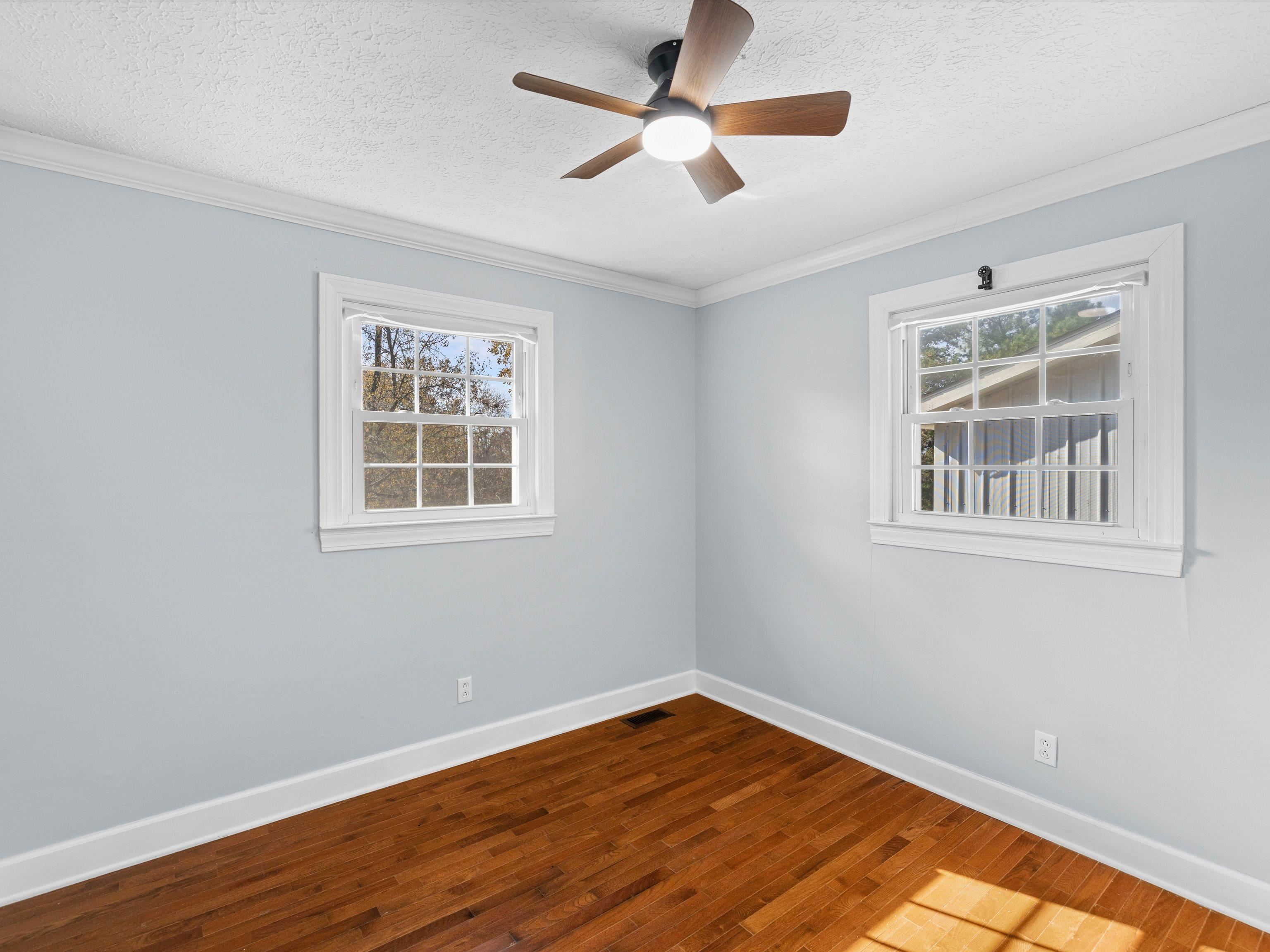 226 Reynolds Dr, Beechmont, Kentucky 42323, 3 Bedrooms Bedrooms, ,1 BathroomBathrooms,Single Family Residence,For Sale,Reynolds Dr,93563