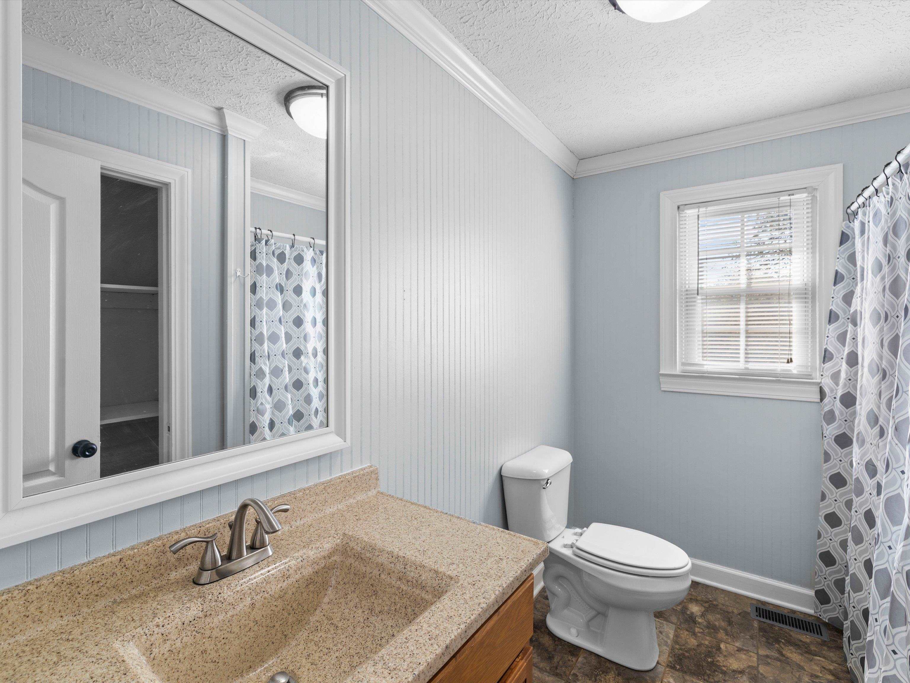 226 Reynolds Dr, Beechmont, Kentucky 42323, 3 Bedrooms Bedrooms, ,1 BathroomBathrooms,Single Family Residence,For Sale,Reynolds Dr,93563