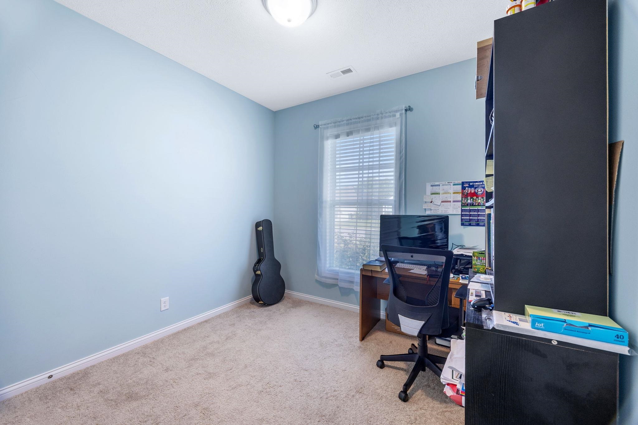 2230 Ottawa, Owensboro, Kentucky 42301-6775, 3 Bedrooms Bedrooms, ,2 BathroomsBathrooms,Single Family Residence,For Sale,Ottawa,93564