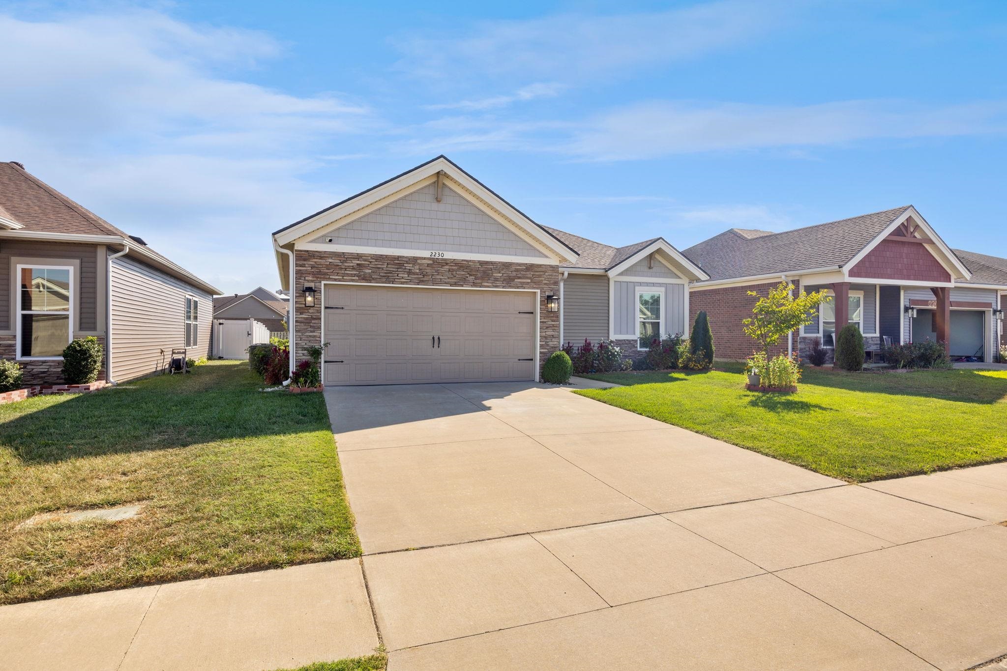 2230 Ottawa, Owensboro, Kentucky 42301-6775, 3 Bedrooms Bedrooms, ,2 BathroomsBathrooms,Single Family Residence,For Sale,Ottawa,93564