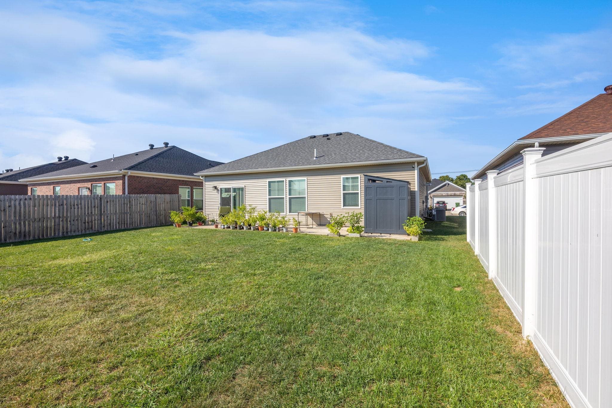 2230 Ottawa, Owensboro, Kentucky 42301-6775, 3 Bedrooms Bedrooms, ,2 BathroomsBathrooms,Single Family Residence,For Sale,Ottawa,93564