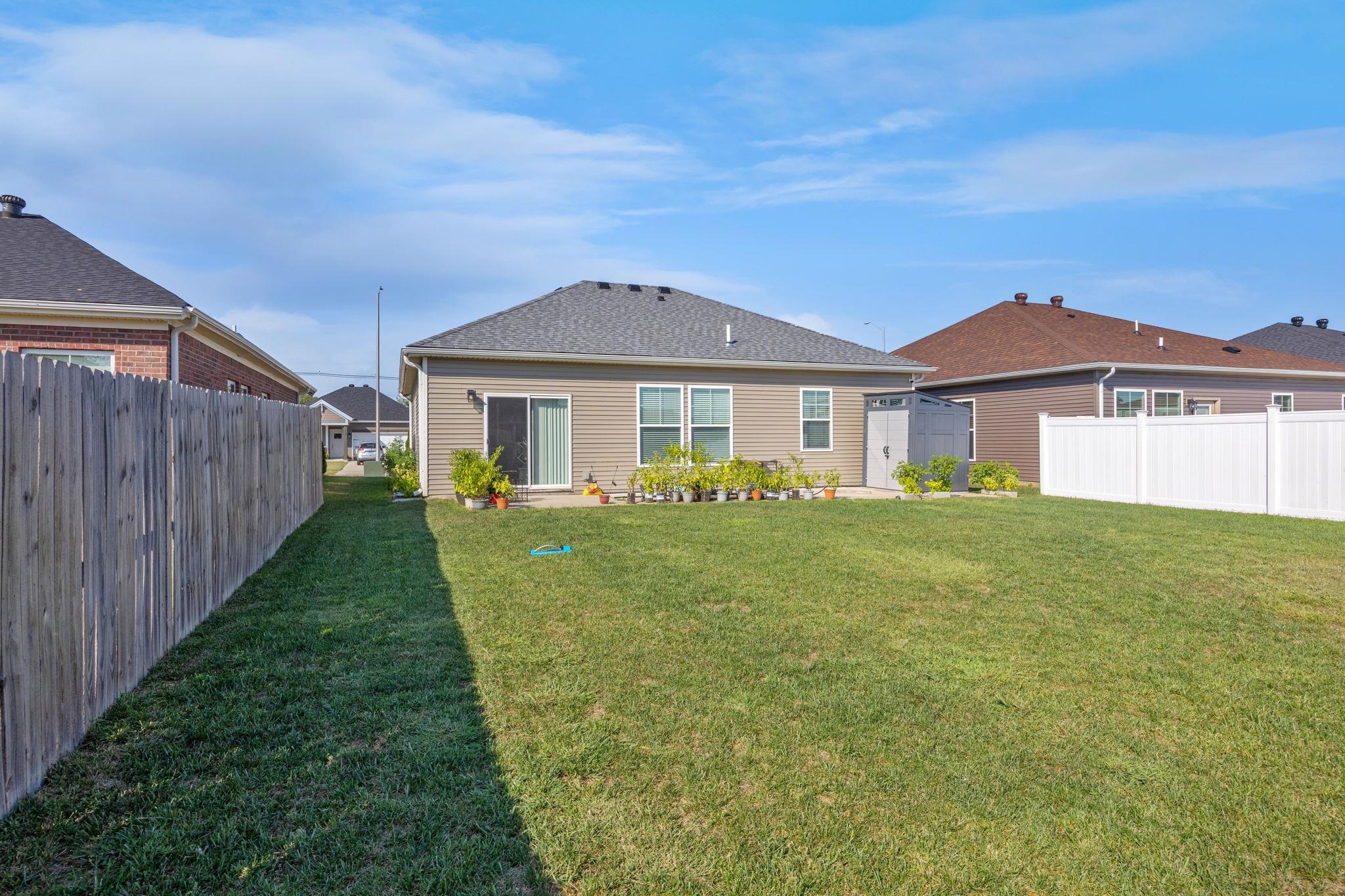 2230 Ottawa, Owensboro, Kentucky 42301-6775, 3 Bedrooms Bedrooms, ,2 BathroomsBathrooms,Single Family Residence,For Sale,Ottawa,93564