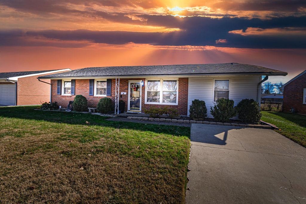 1930 Wyandotte Ave, Owensboro, Kentucky 42301, 3 Bedrooms Bedrooms, ,1 BathroomBathrooms,Single Family Residence,For Sale,Wyandotte Ave,93566