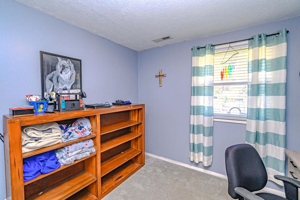 1930 Wyandotte Ave, Owensboro, Kentucky 42301, 3 Bedrooms Bedrooms, ,1 BathroomBathrooms,Single Family Residence,For Sale,Wyandotte Ave,93566