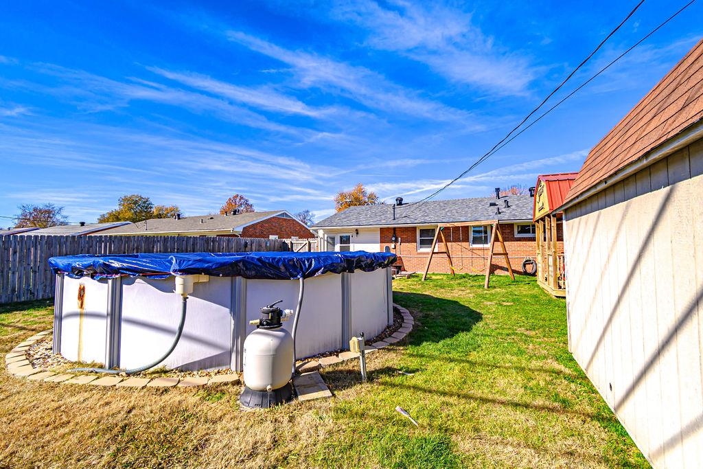 1930 Wyandotte Ave, Owensboro, Kentucky 42301, 3 Bedrooms Bedrooms, ,1 BathroomBathrooms,Single Family Residence,For Sale,Wyandotte Ave,93566