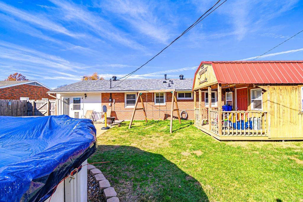 1930 Wyandotte Ave, Owensboro, Kentucky 42301, 3 Bedrooms Bedrooms, ,1 BathroomBathrooms,Single Family Residence,For Sale,Wyandotte Ave,93566