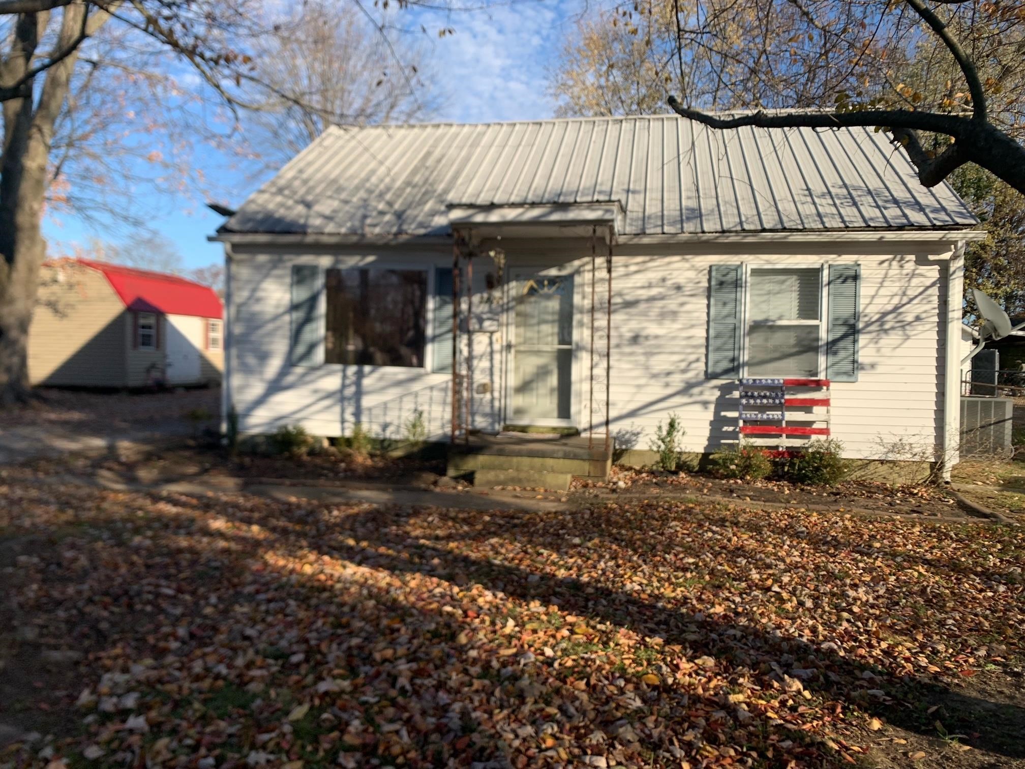 3217 Adams St, Owensboro, Kentucky 42303, 2 Bedrooms Bedrooms, ,2 BathroomsBathrooms,Single Family Residence,For Sale,Adams St,93569