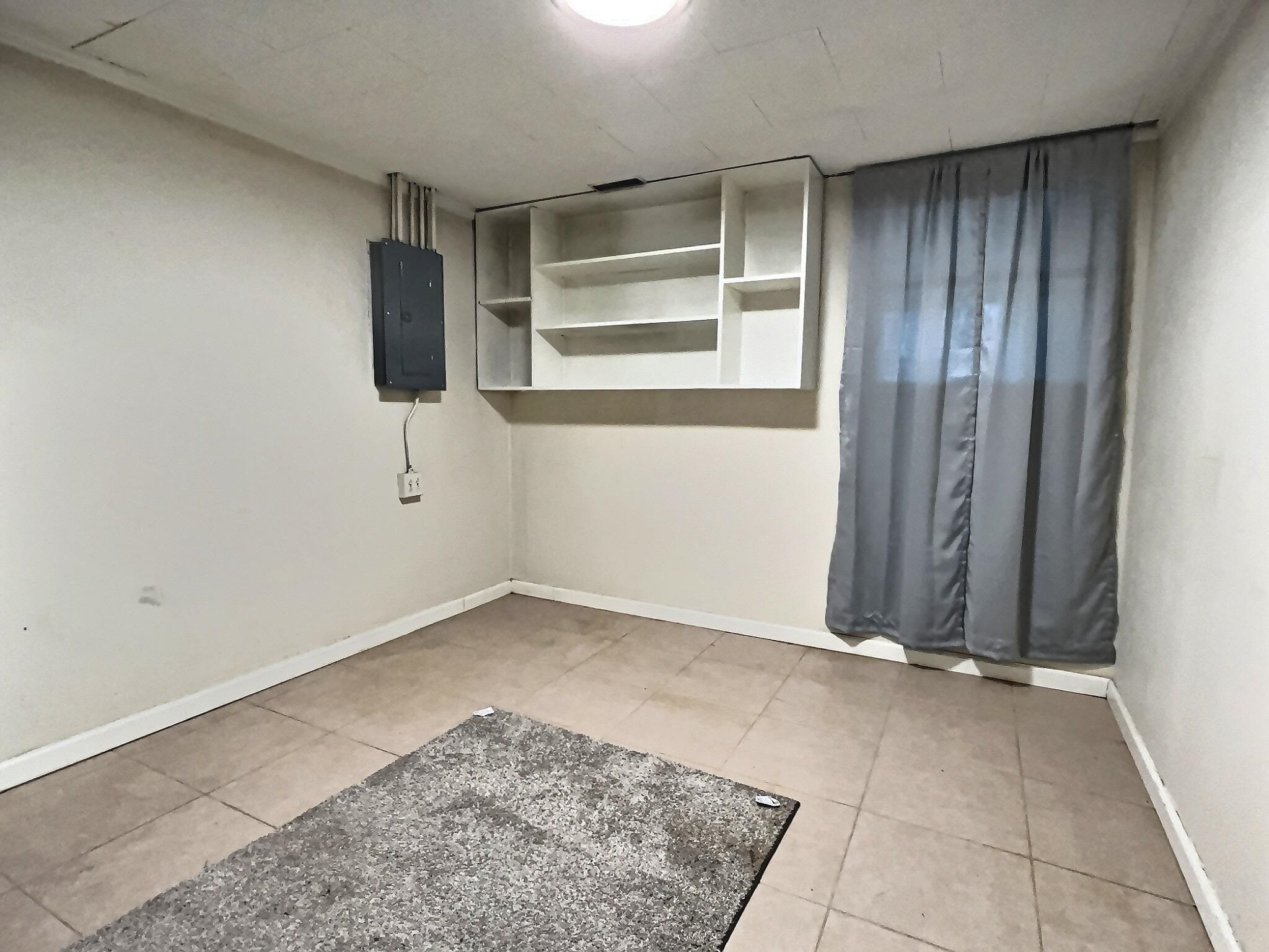 3915 Steele Drive, Owensboro, Kentucky 42303, 5 Bedrooms Bedrooms, ,2 BathroomsBathrooms,Single Family Residence,For Sale,Steele Drive,93574