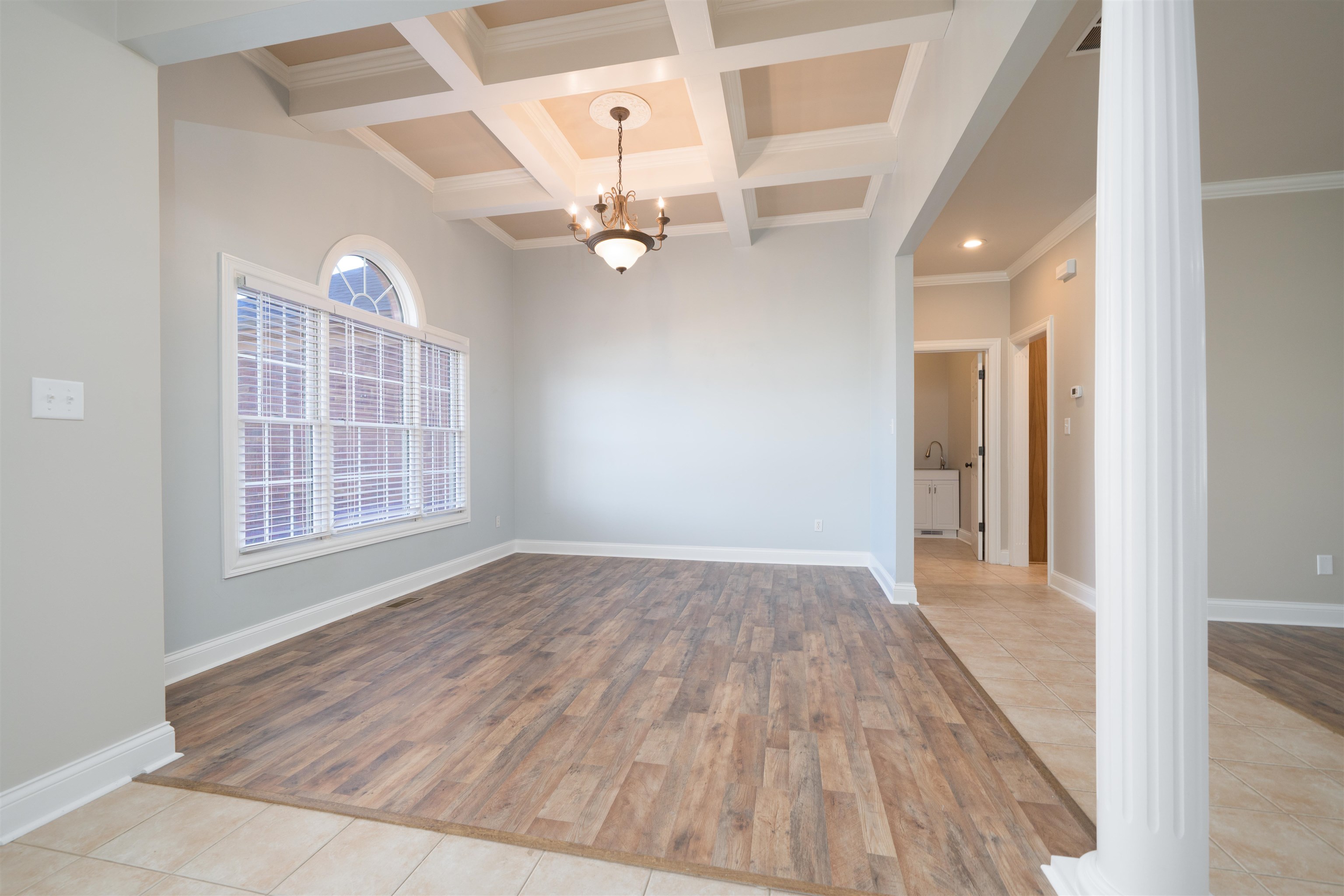 4302 Saddlebrooke Trail, Owensboro, Kentucky 42303, 3 Bedrooms Bedrooms, ,2 BathroomsBathrooms,Single Family Residence,For Sale,Saddlebrooke Trail,93575