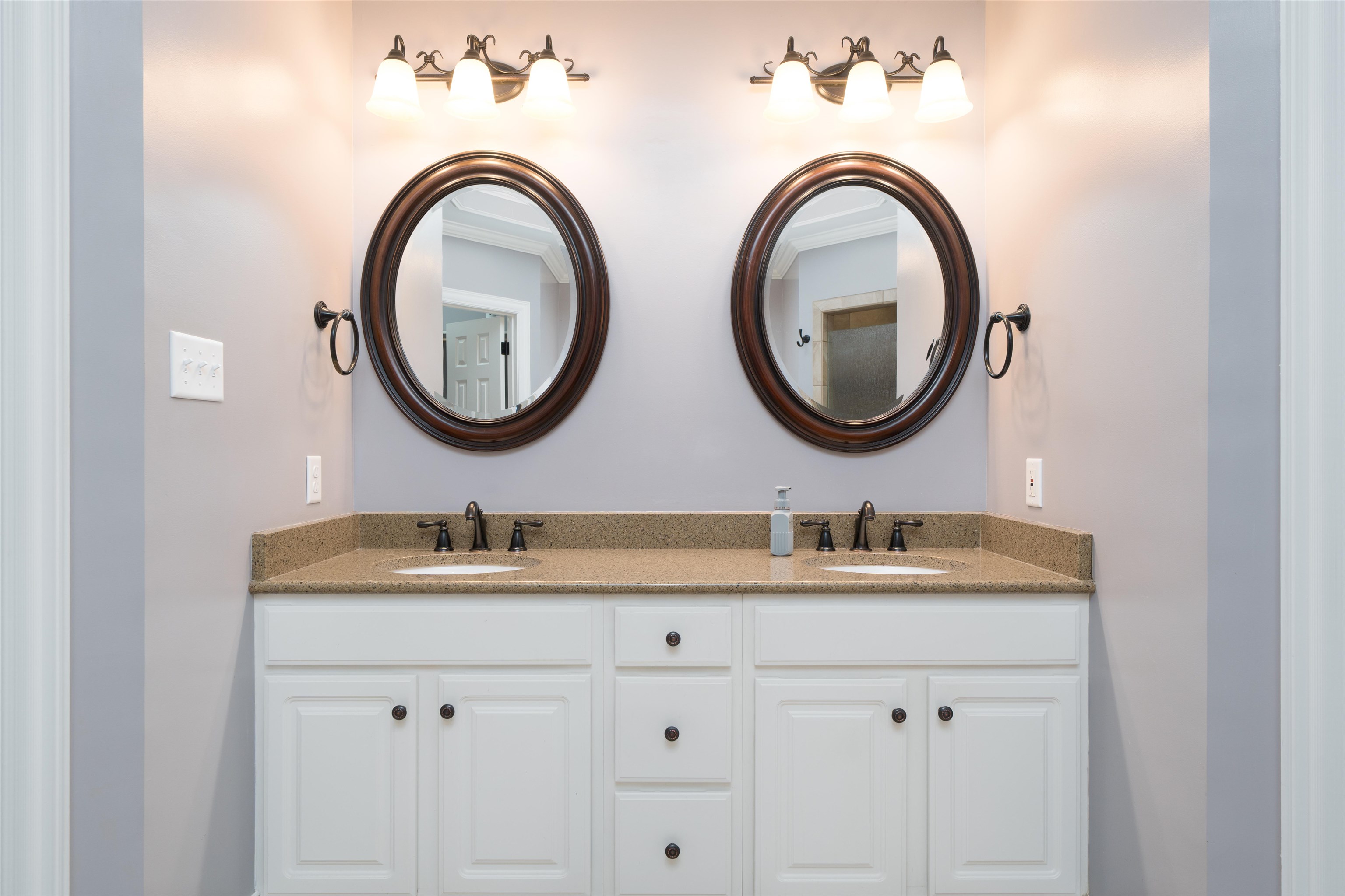 4302 Saddlebrooke Trail, Owensboro, Kentucky 42303, 3 Bedrooms Bedrooms, ,2 BathroomsBathrooms,Single Family Residence,For Sale,Saddlebrooke Trail,93575