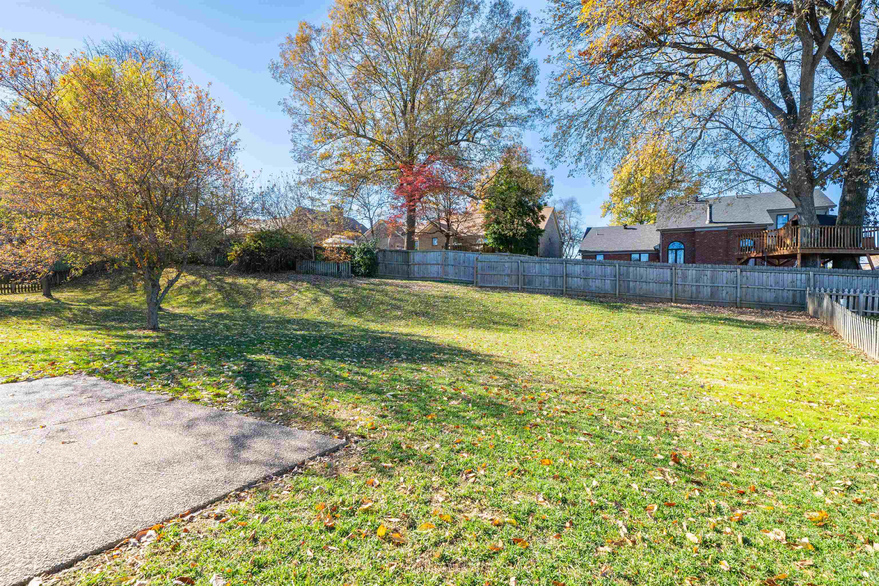 4302 Saddlebrooke Trail, Owensboro, Kentucky 42303, 3 Bedrooms Bedrooms, ,2 BathroomsBathrooms,Single Family Residence,For Sale,Saddlebrooke Trail,93575