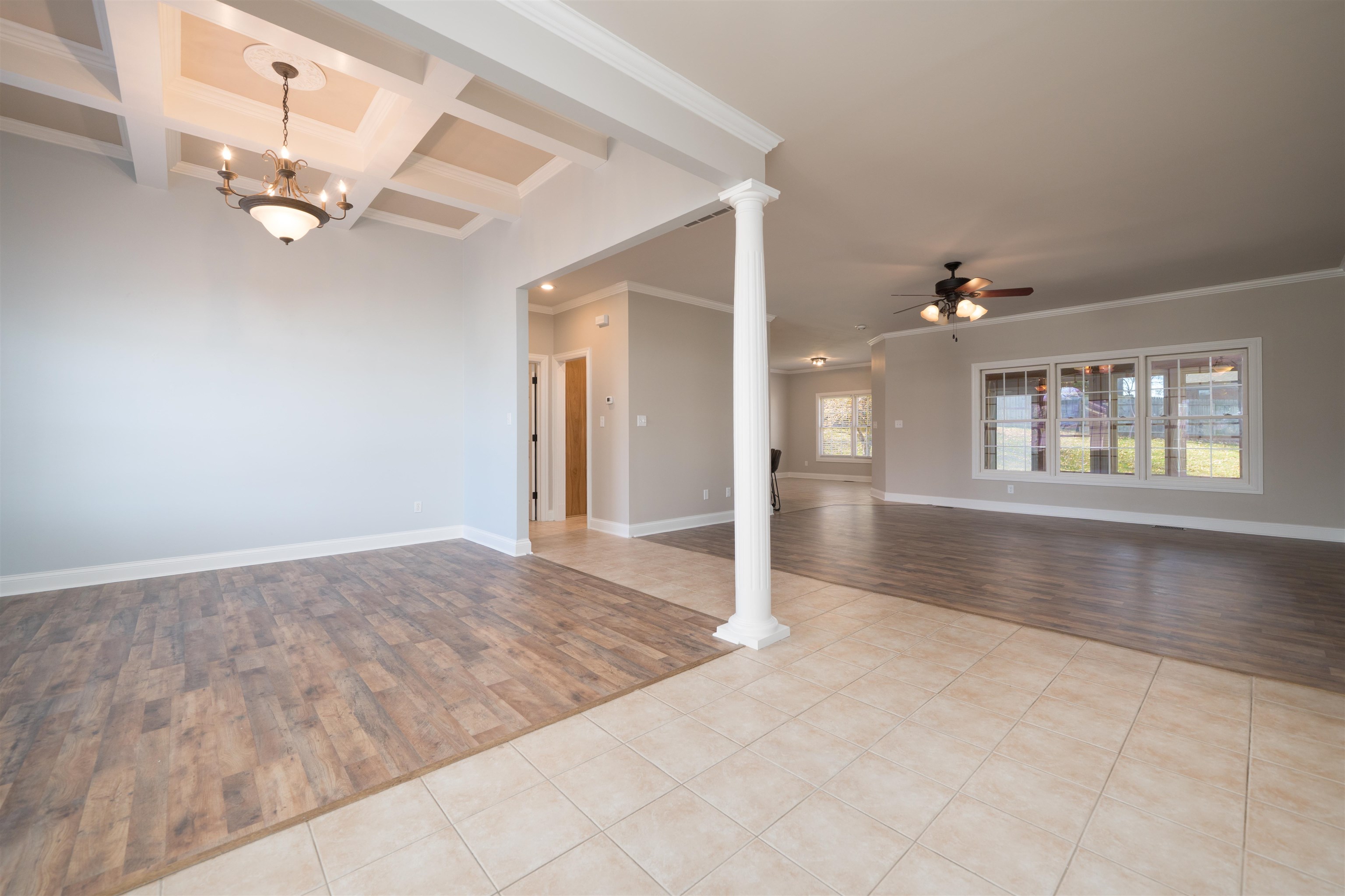 4302 Saddlebrooke Trail, Owensboro, Kentucky 42303, 3 Bedrooms Bedrooms, ,2 BathroomsBathrooms,Single Family Residence,For Sale,Saddlebrooke Trail,93575