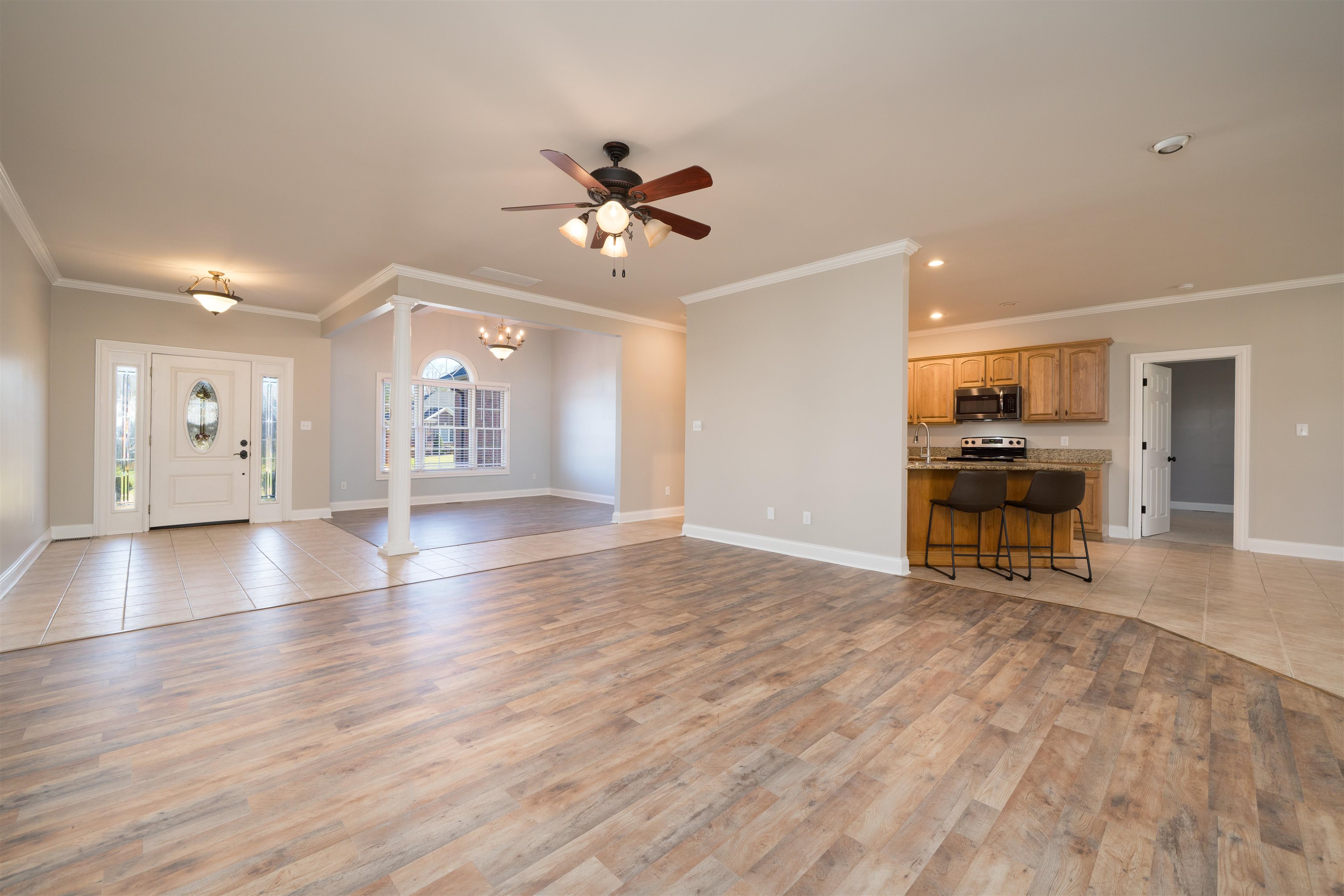 4302 Saddlebrooke Trail, Owensboro, Kentucky 42303, 3 Bedrooms Bedrooms, ,2 BathroomsBathrooms,Single Family Residence,For Sale,Saddlebrooke Trail,93575