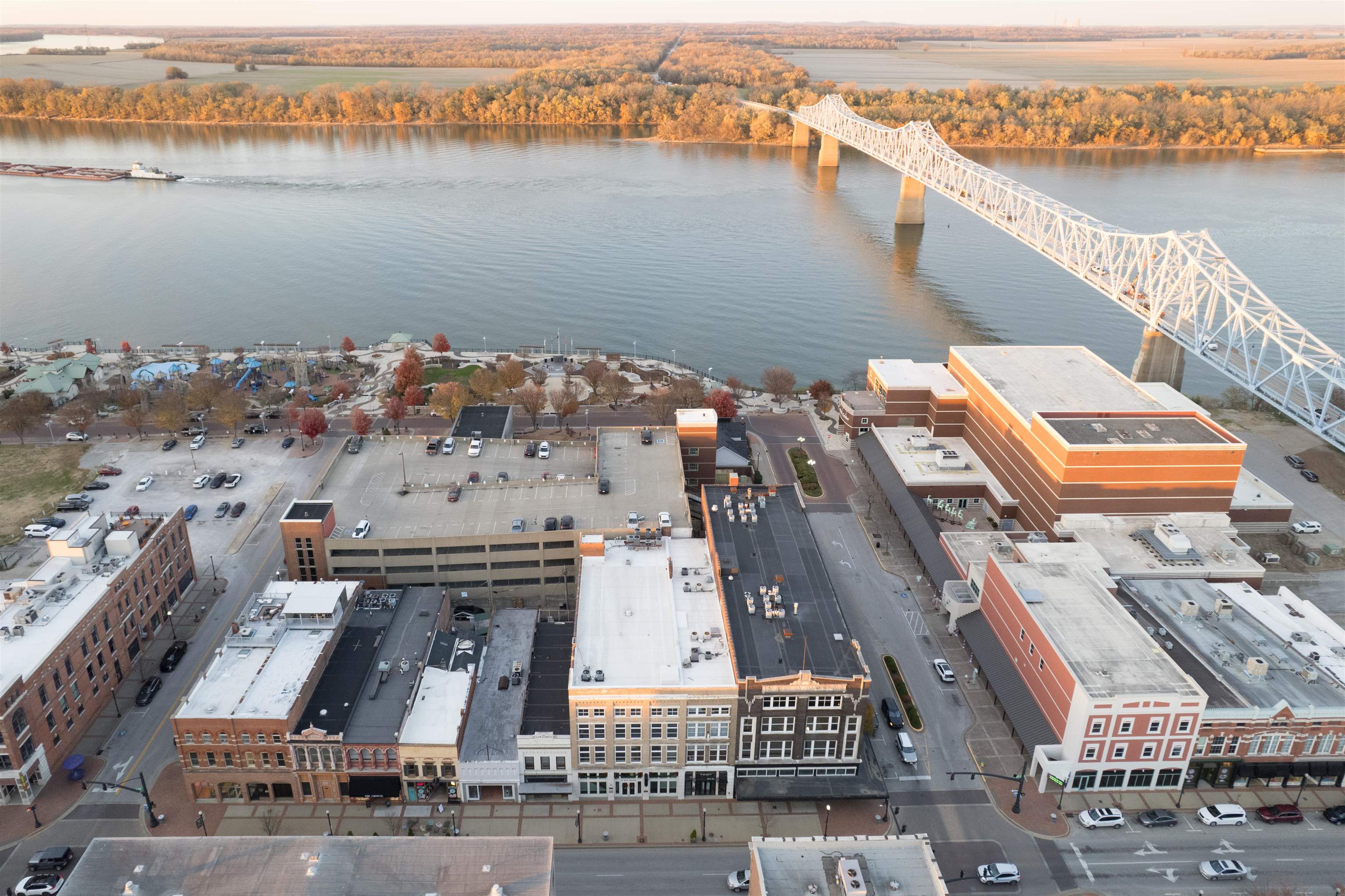 119 East 2nd Street, Owensboro, Kentucky 42303, ,Business,For Sale,East 2nd Street,93576