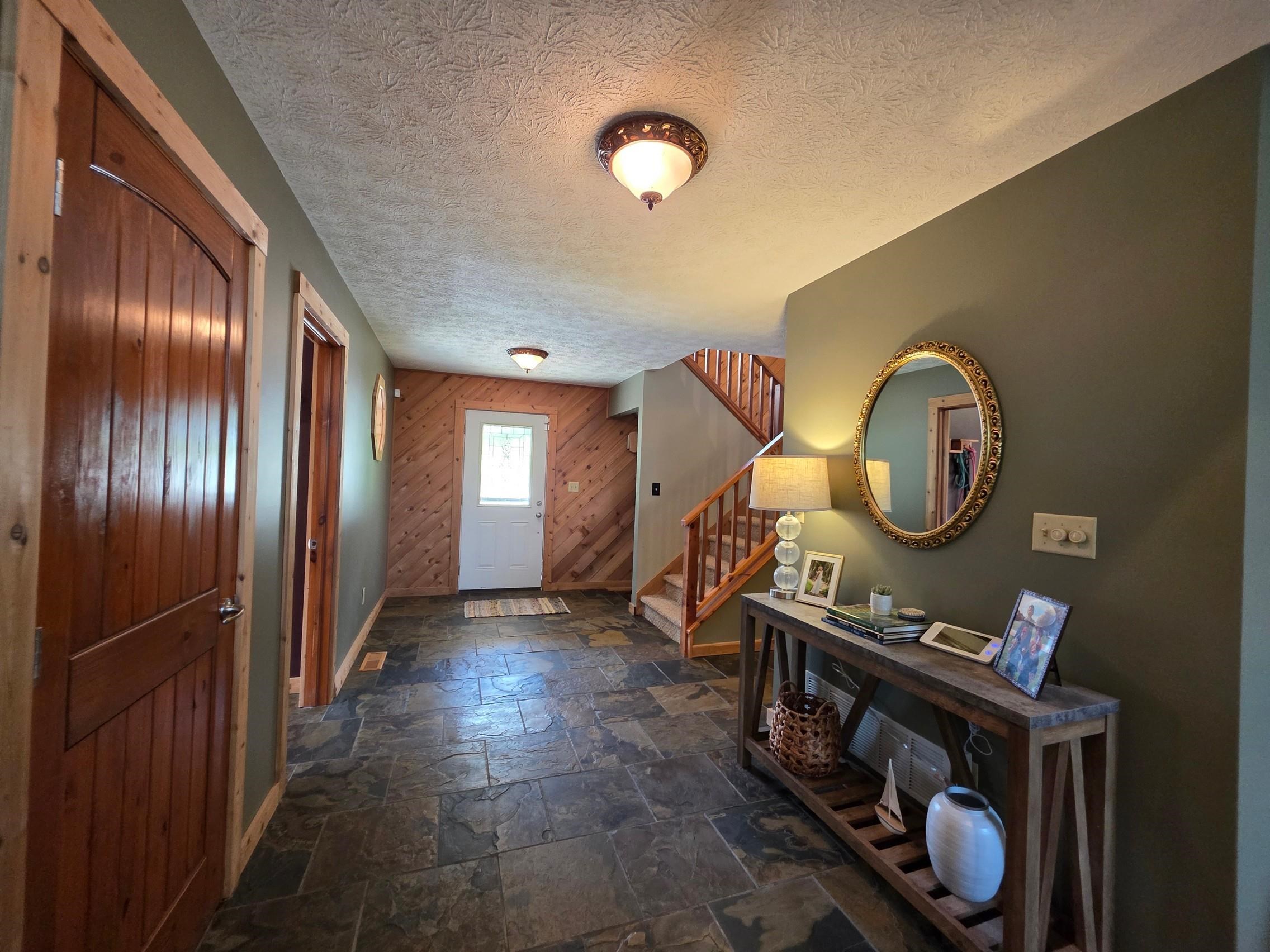 193 Meadowview Lane, Hardinsburg, Kentucky 40143, 3 Bedrooms Bedrooms, ,3 BathroomsBathrooms,Single Family Residence,For Sale,Meadowview Lane,93579