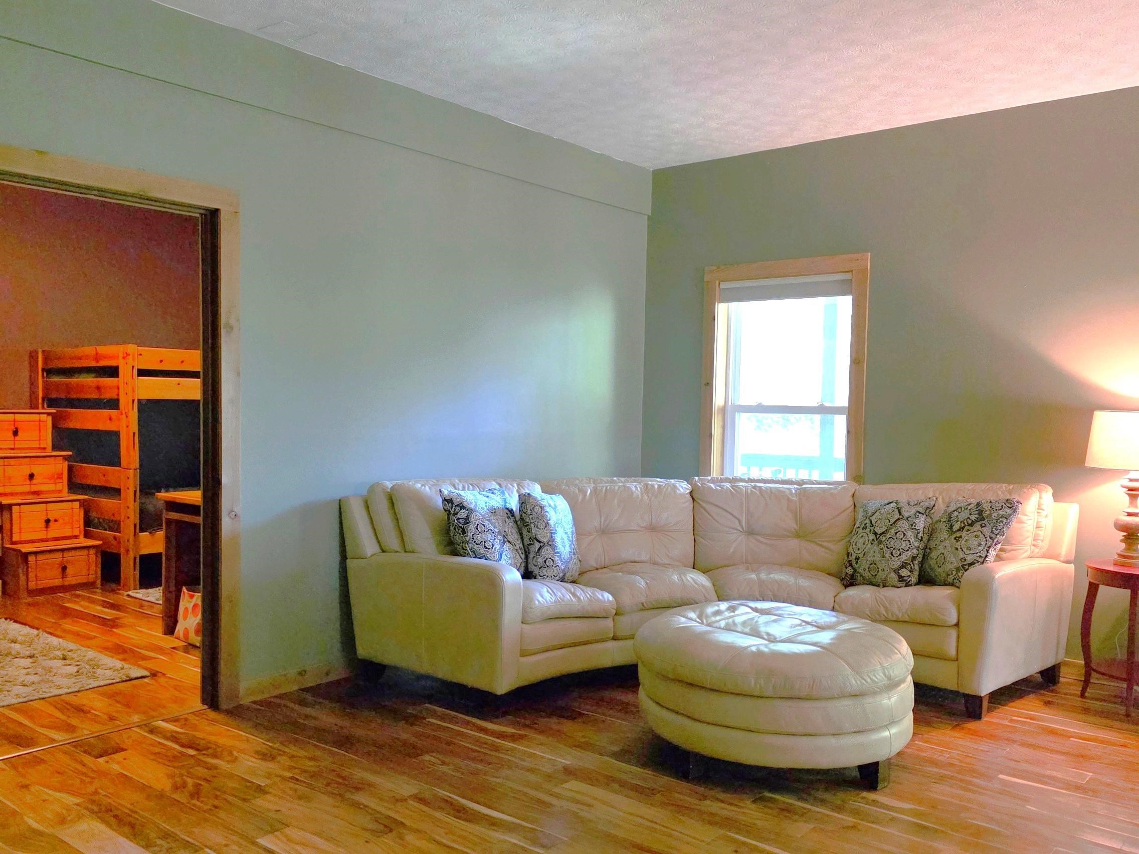 193 Meadowview Lane, Hardinsburg, Kentucky 40143, 3 Bedrooms Bedrooms, ,3 BathroomsBathrooms,Single Family Residence,For Sale,Meadowview Lane,93579