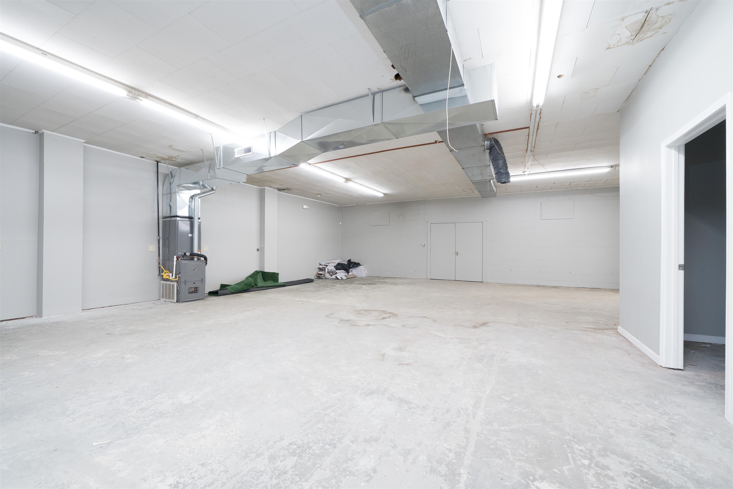 2106 Triplett St, Owensboro, Kentucky 42303, ,Retail,For Sale,Triplett St,93580