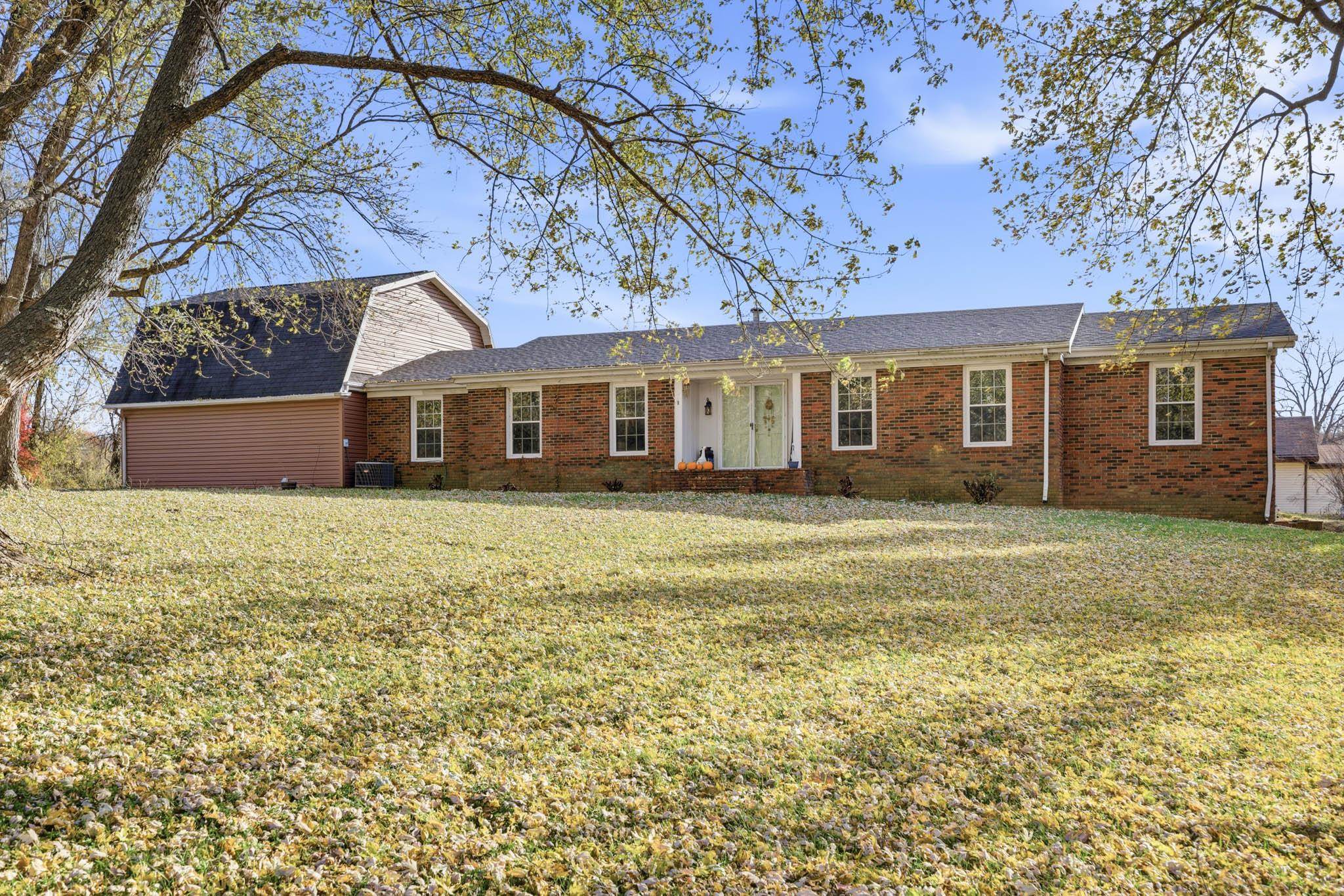 8552 Highway 1078 N, Henderson, Kentucky 42420, 5 Bedrooms Bedrooms, ,2 BathroomsBathrooms,Single Family Residence,For Sale,Highway 1078 N,93581