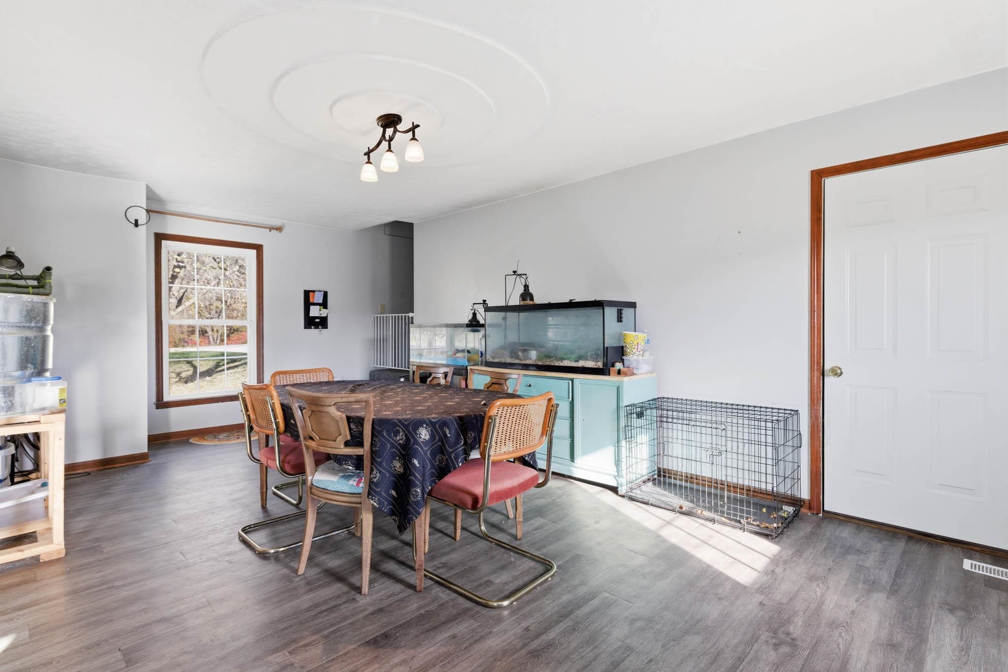 8552 Highway 1078 N, Henderson, Kentucky 42420, 5 Bedrooms Bedrooms, ,2 BathroomsBathrooms,Single Family Residence,For Sale,Highway 1078 N,93581