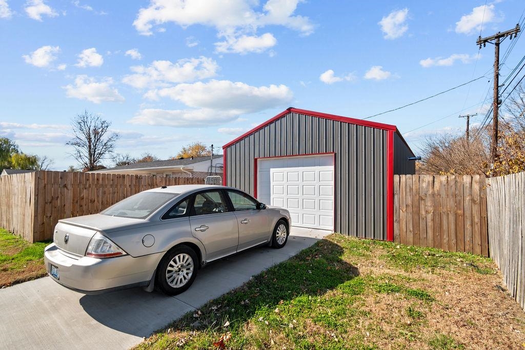 2807 Wayside Drive West, Owensboro, Kentucky 42301, 4 Bedrooms Bedrooms, ,1 BathroomBathrooms,Single Family Residence,For Sale,Wayside Drive West,93582