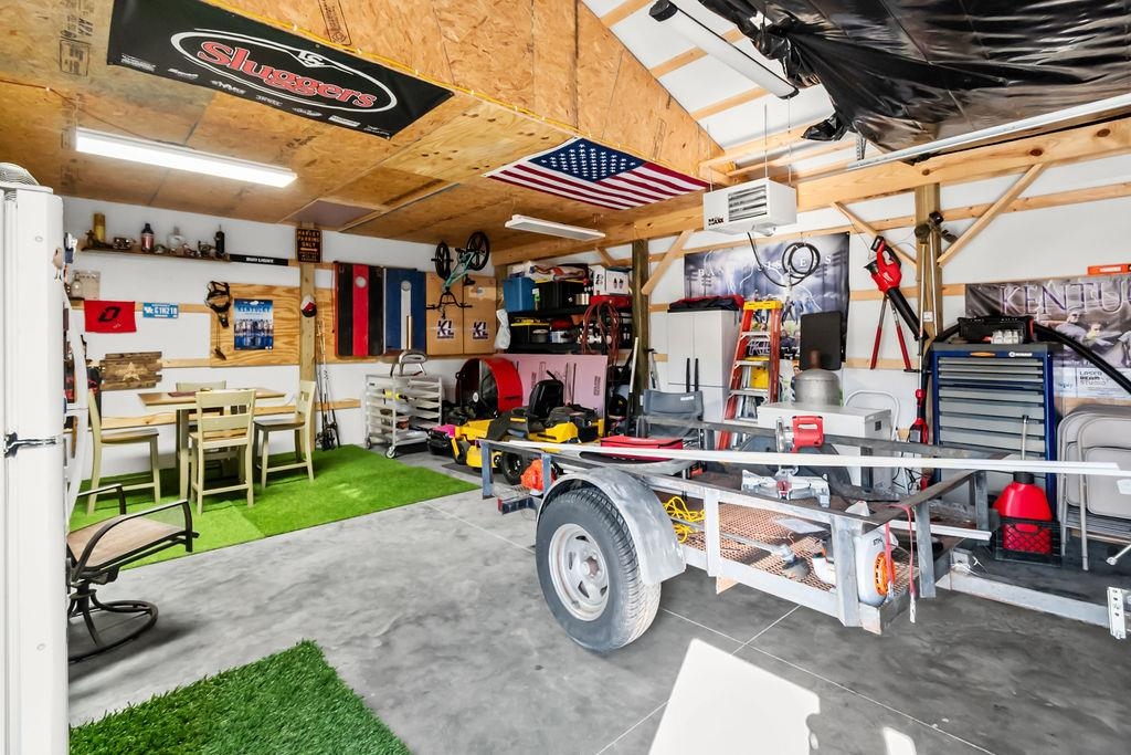 2807 Wayside Drive West, Owensboro, Kentucky 42301, 4 Bedrooms Bedrooms, ,1 BathroomBathrooms,Single Family Residence,For Sale,Wayside Drive West,93582