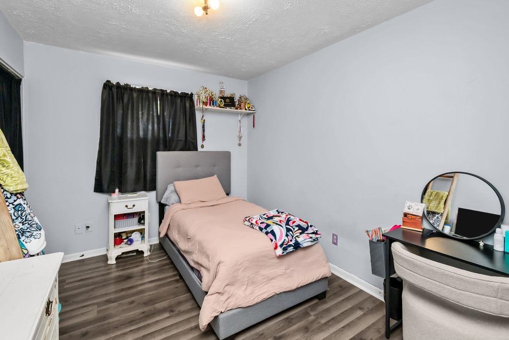 2807 Wayside Drive West, Owensboro, Kentucky 42301, 4 Bedrooms Bedrooms, ,1 BathroomBathrooms,Single Family Residence,For Sale,Wayside Drive West,93582