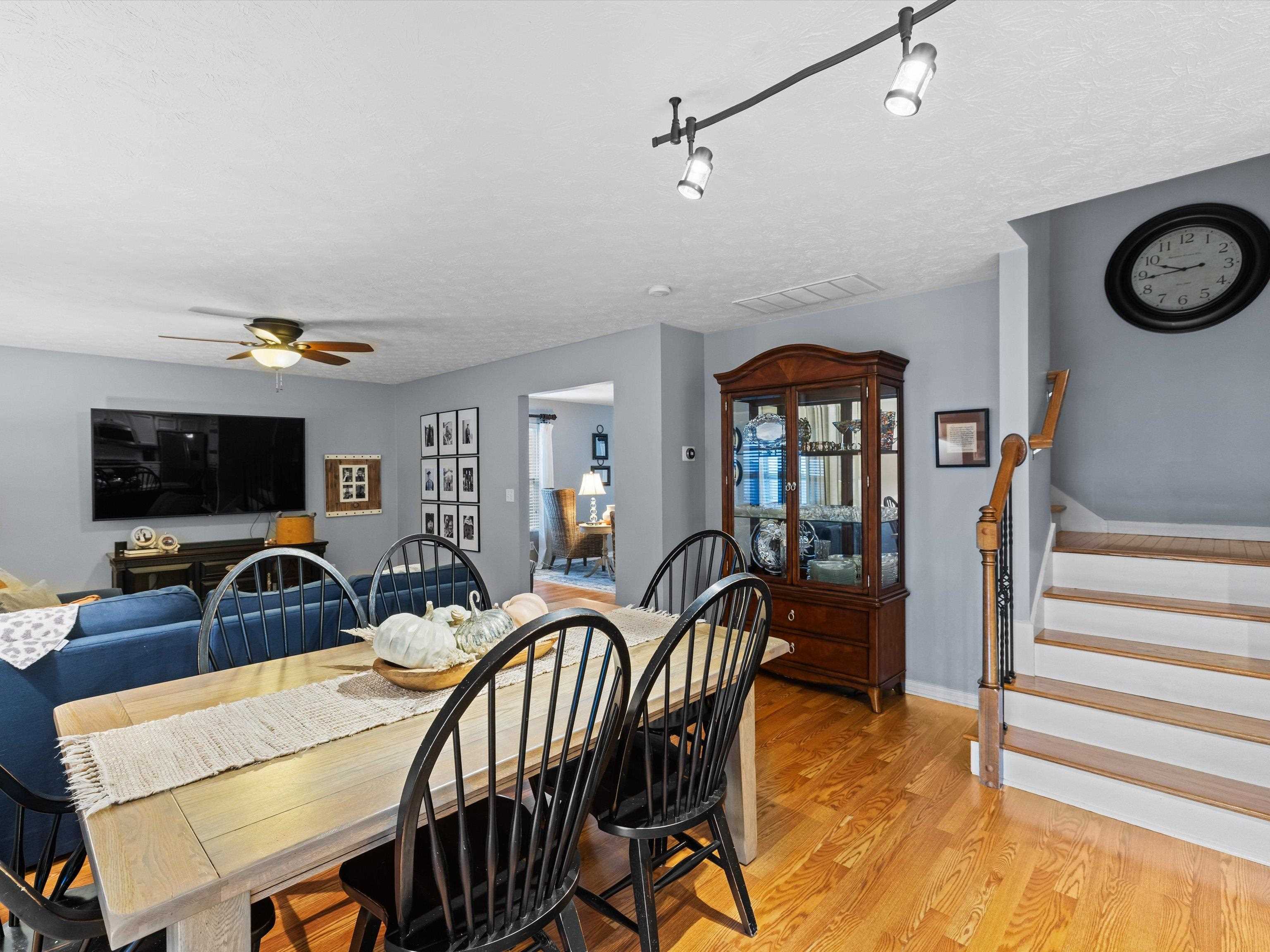 2207 Summer Walk, Owensboro, Kentucky 42303, 4 Bedrooms Bedrooms, ,2 BathroomsBathrooms,Single Family Residence,For Sale,Summer Walk,93583